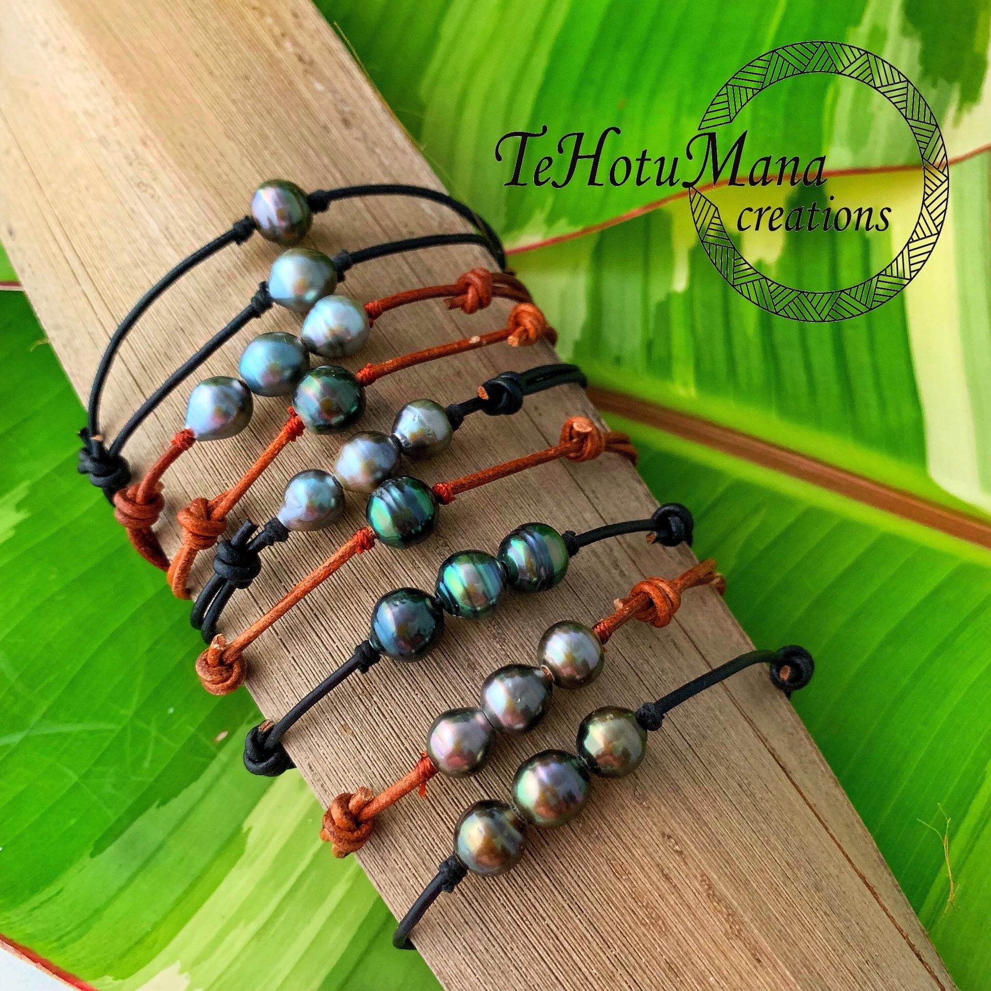 Tahitian Pearl Bracelet – Adjustable 3 Pearls on Black or Brown Leather cord • Unisex Design