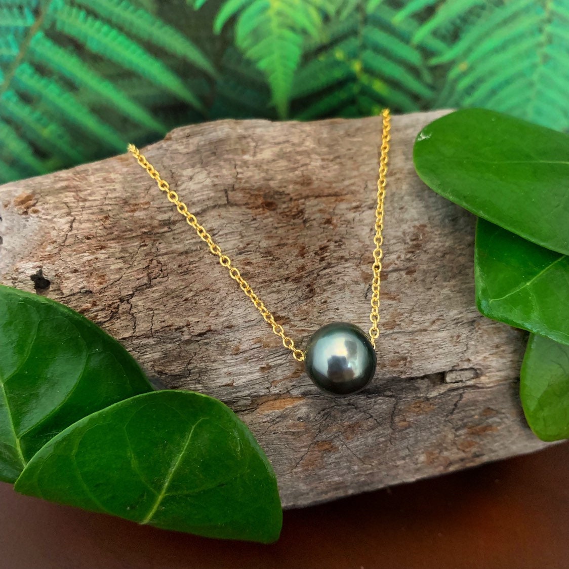 Tahitian pearl necklace - Slider • Floating pearl • Sliding Design in Gold filled • Handmade in Hawaii