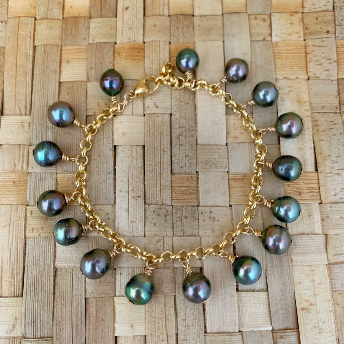 Tahitian Pearl Bracelet charm style • gold filled or sterling silver