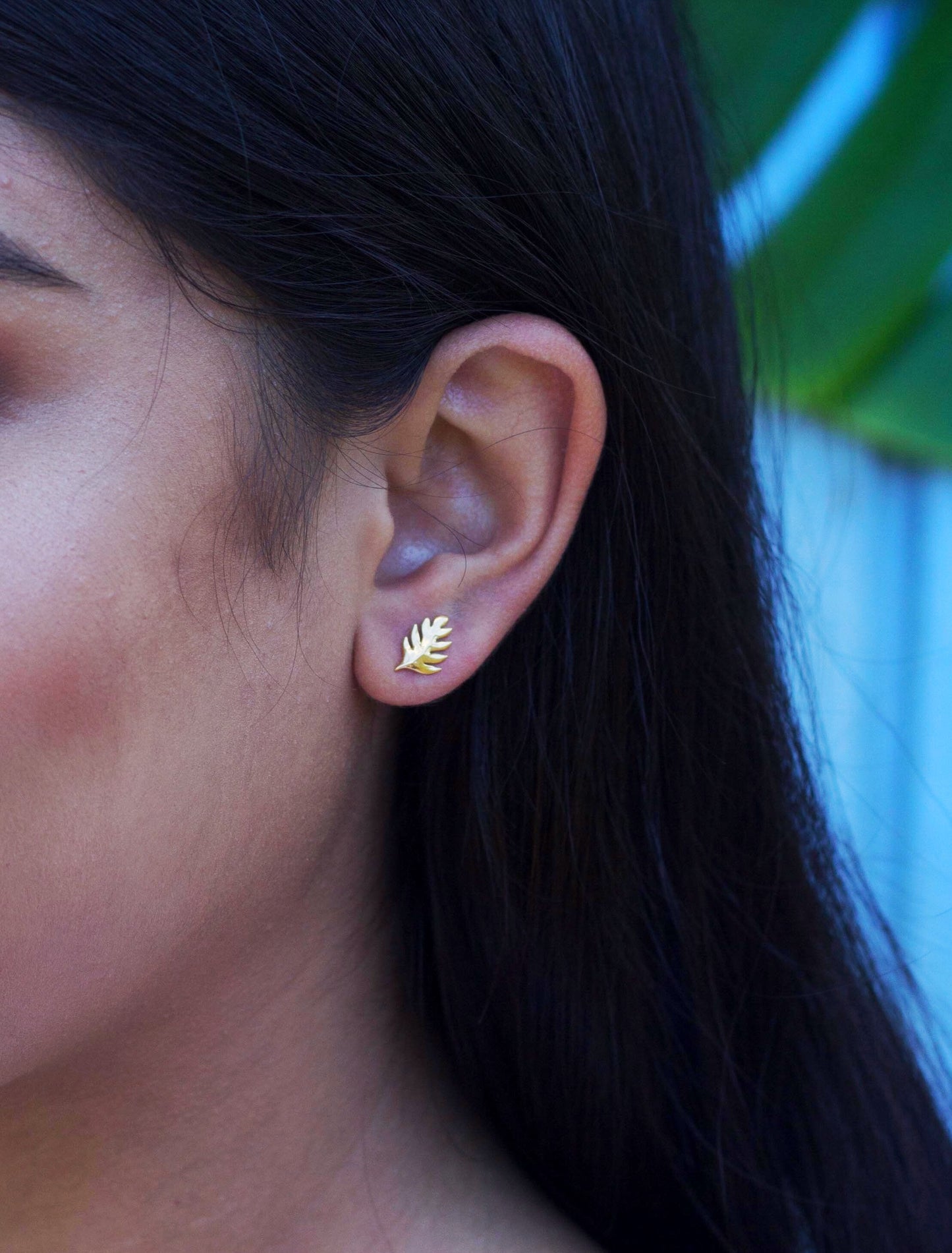 ʻUlu Leaf Stud Earrings – Minimalist Hawaiian Jewelry, Breadfruit Leaf Earrings, Tropical Elegance