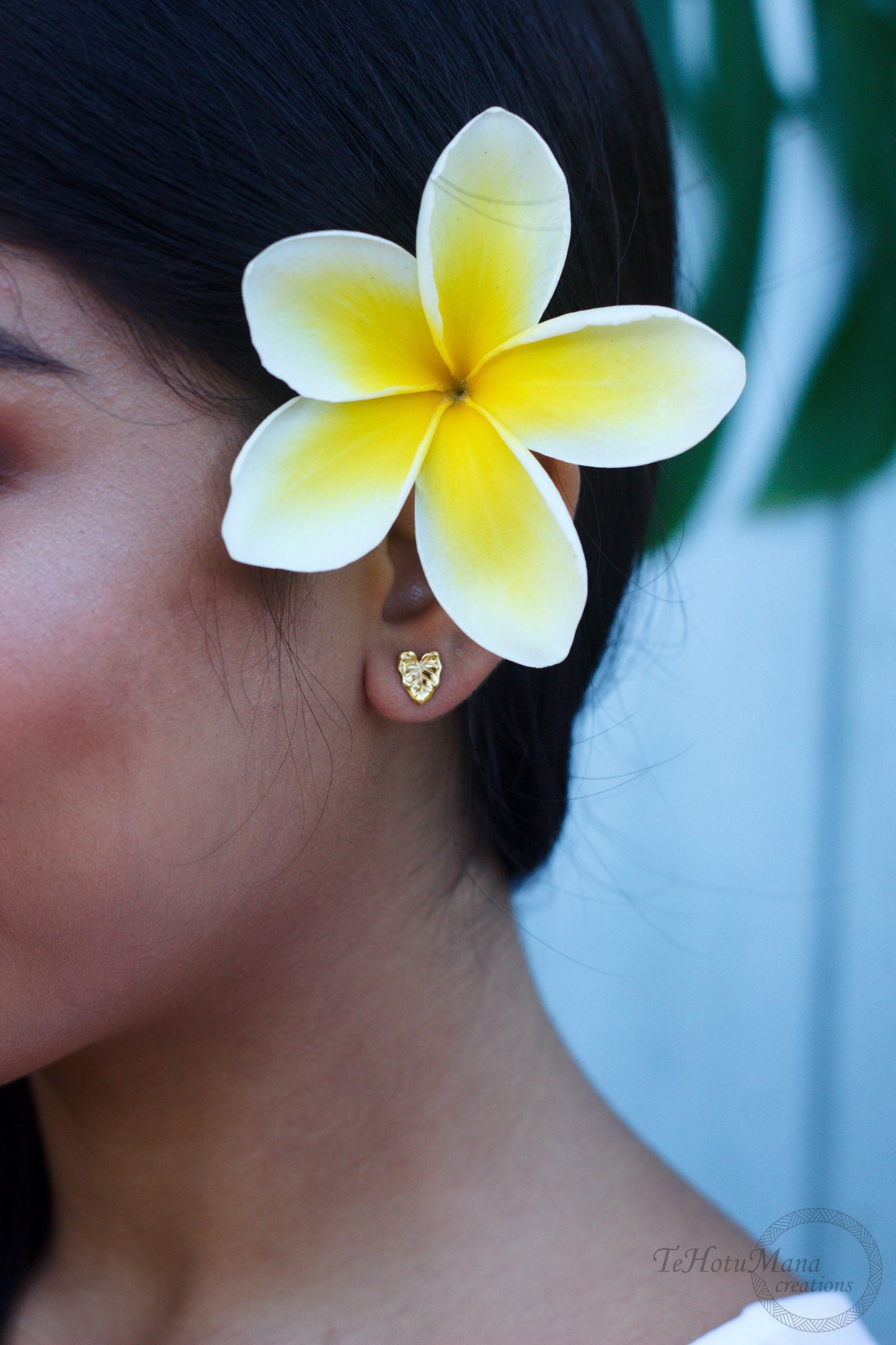 Kalo Leaf Stud Earrings: Hawaiian Jewelry • Gold vermeil or sterling silver