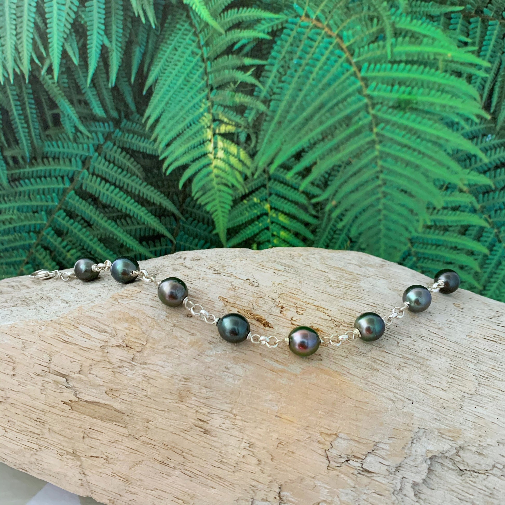 Tahitian Pearl Bracelet with Thick Chain – Gold filled or Sterling silver