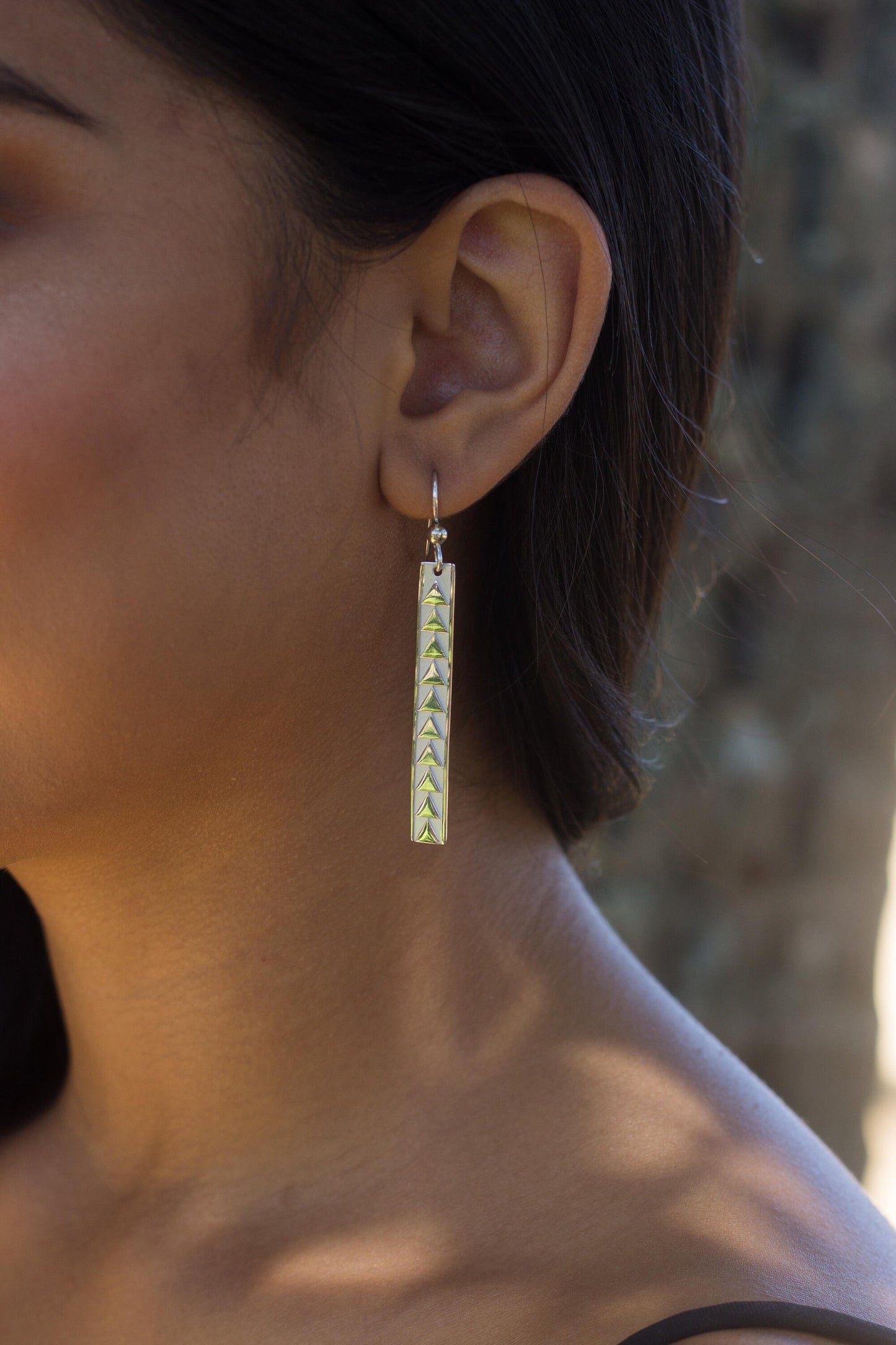Hawaiian bar earrings • triangle design : Gold vermeil or Sterling silver