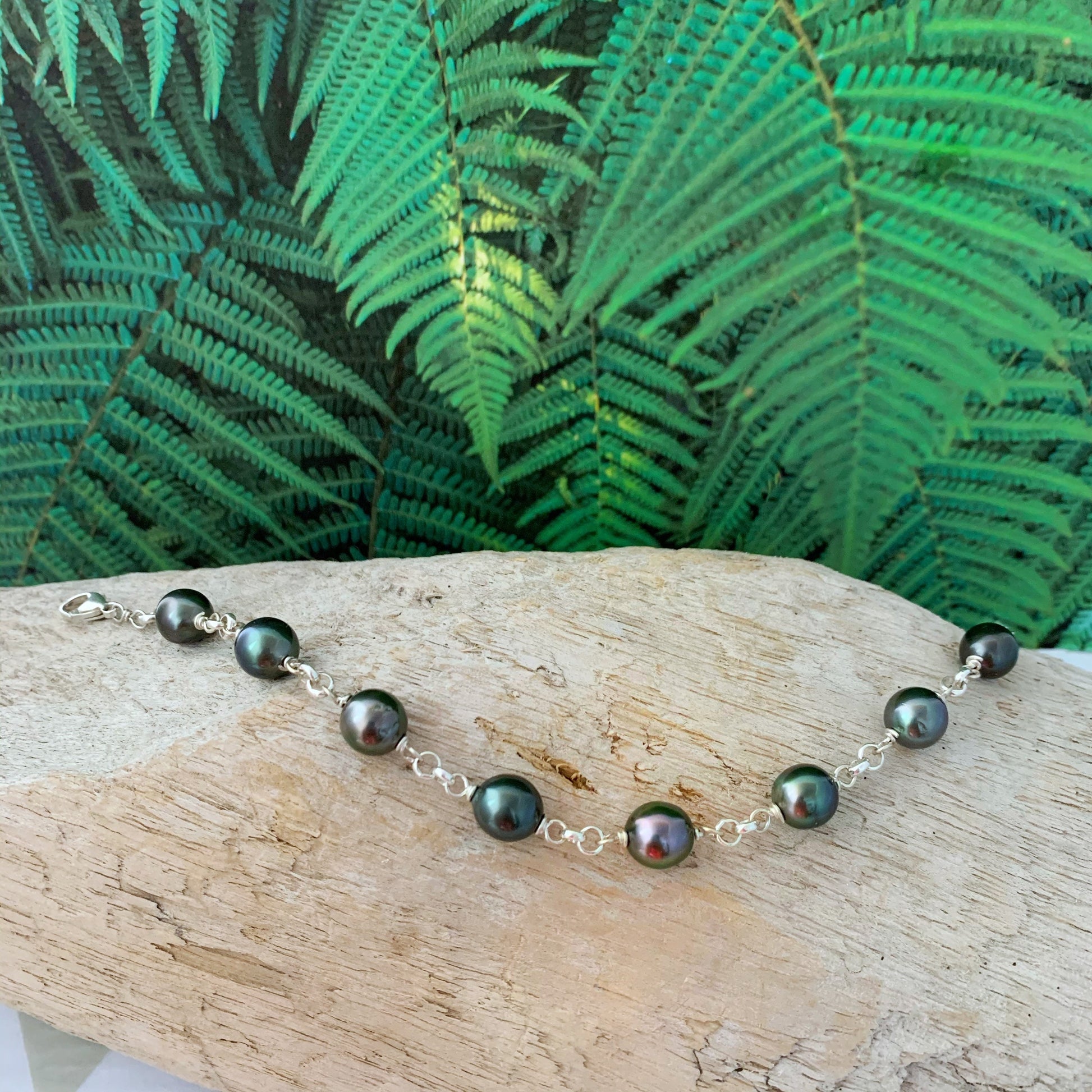 Tahitian Pearl Bracelet with Thick Chain – Gold filled or Sterling silver