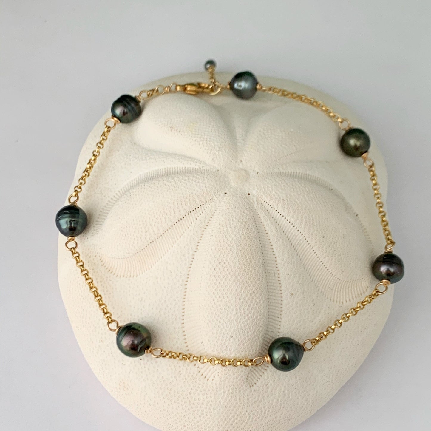 Tahitian pearl anklet • 14k Gold filled or Sterling Silver • Tahitian black pearl • beachy Jewelry • June birthstone • Ankle bracelet