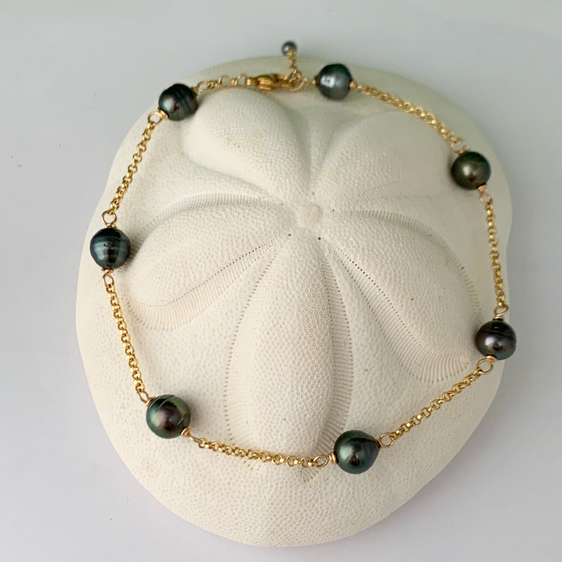 Tahitian pearl anklet • 14k Gold filled or Sterling Silver • Tahitian black pearl • beachy Jewelry • June birthstone • Ankle bracelet