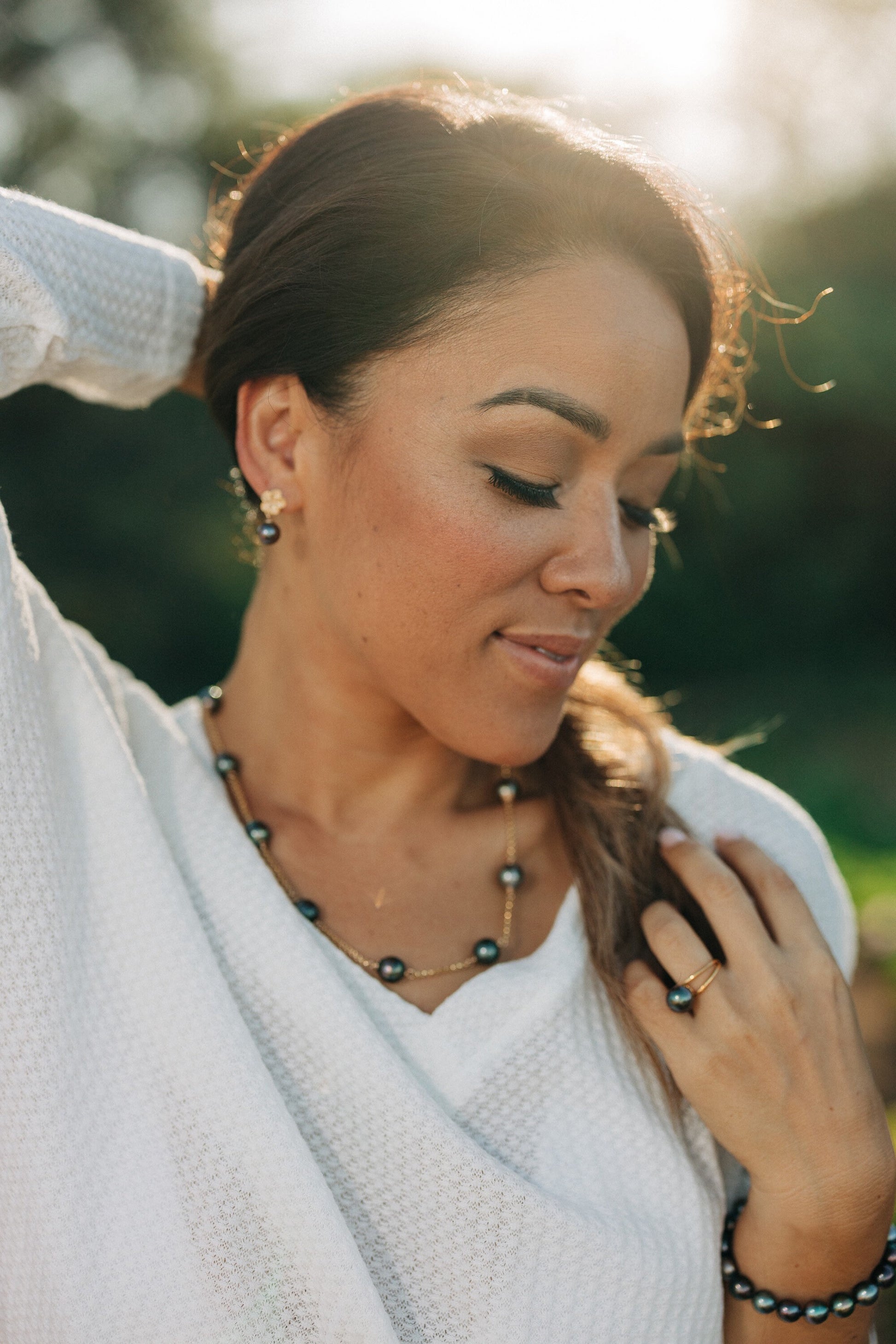 Tahitian Pearl choker Necklace • Gold filled link chain
