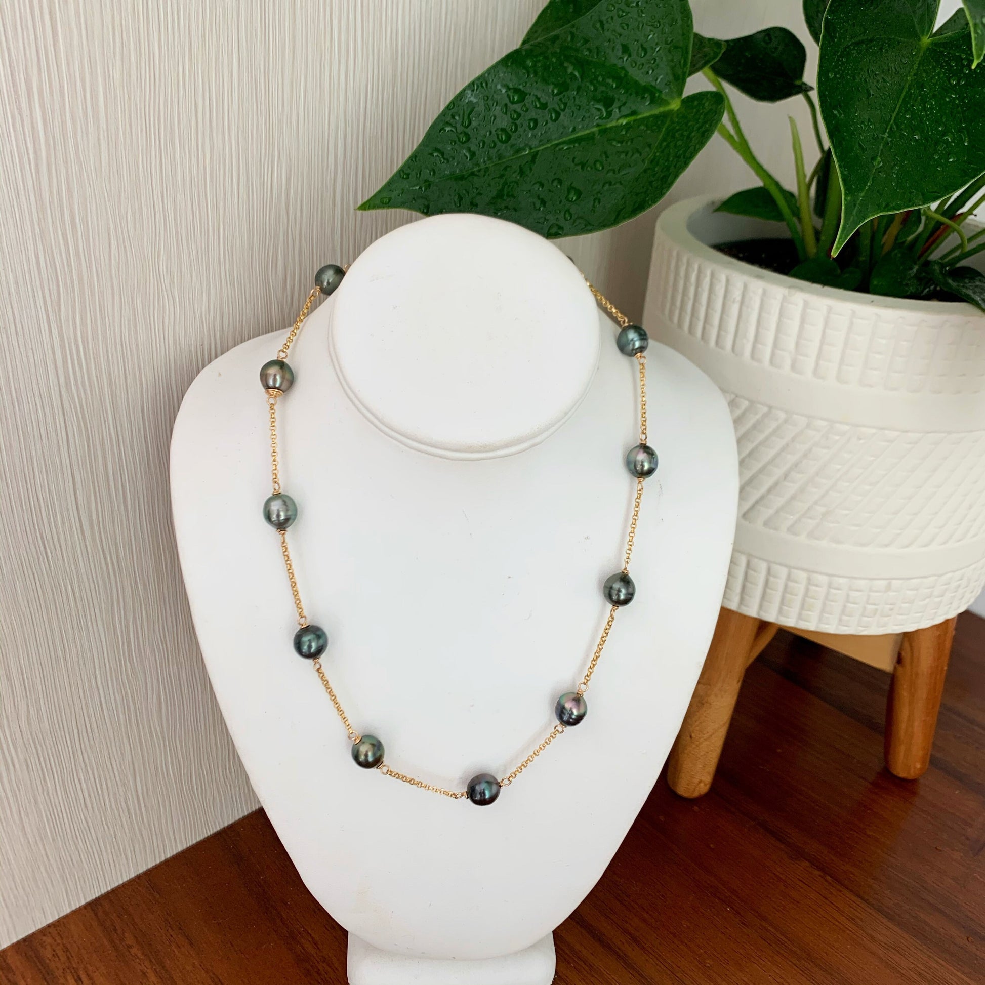 Tahitian Pearl Necklace : Link chain • Sterling silver or 14k Gold filled