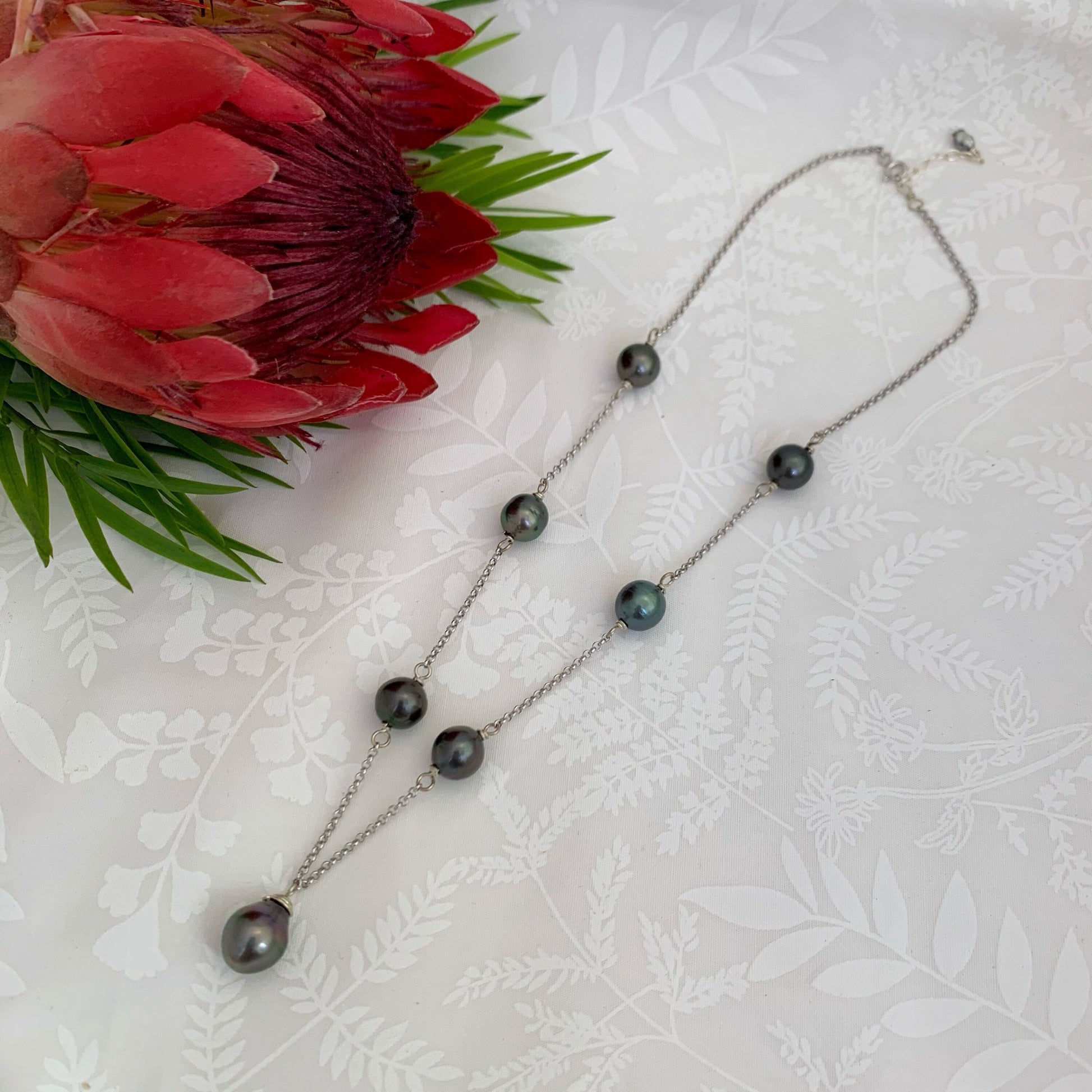 Tahitian pearl necklace • Linked pearls with drop pendant • Handmade in Hawaii jewelry
