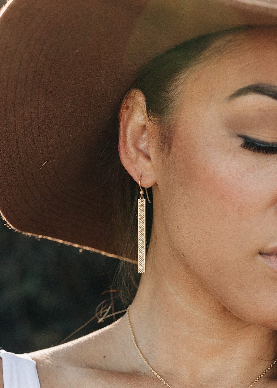 Hawaiian Gold Lauhala Bar Earrings : Gold vermeil or Sterlimg silver