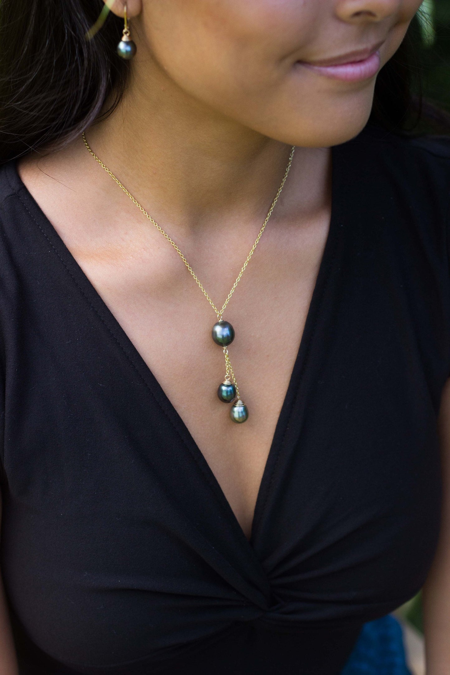 Tahitian pearl necklace with 3 pearls • Dangle Gold filled jewelry