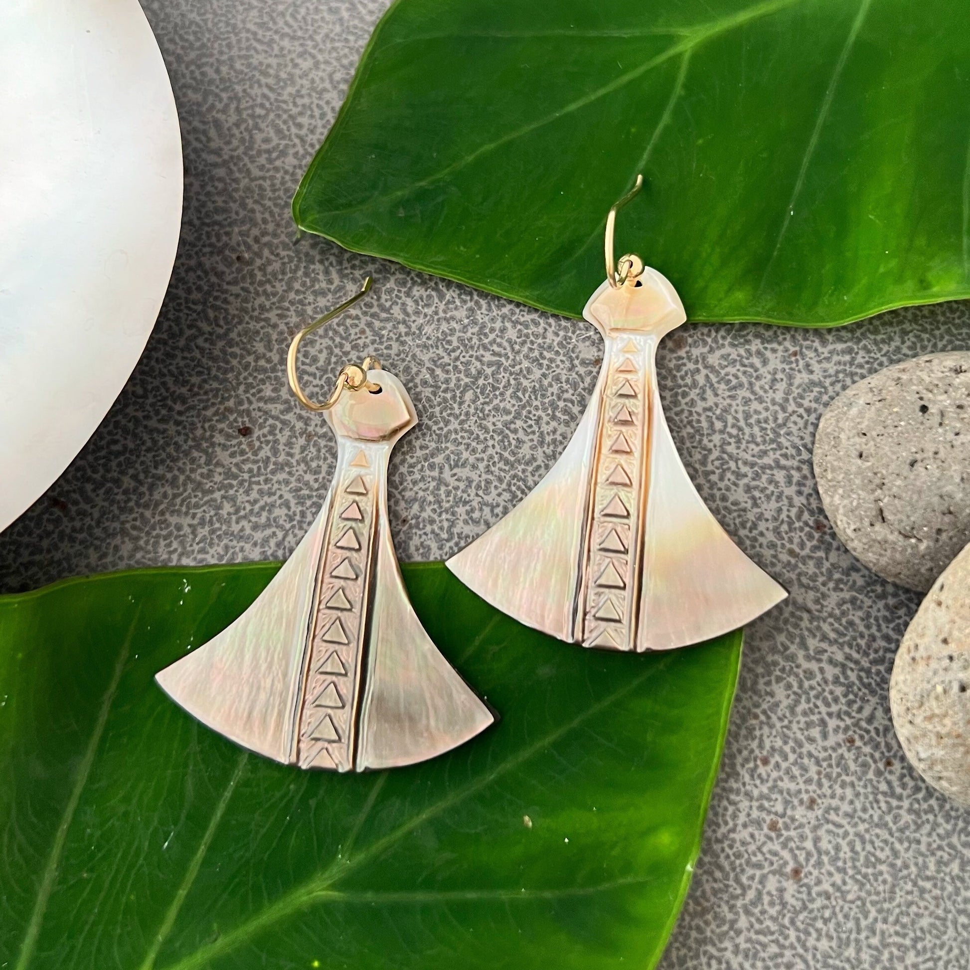 Hawaiian Poi Pounder Earrings , hand carved in mother of pearl shell