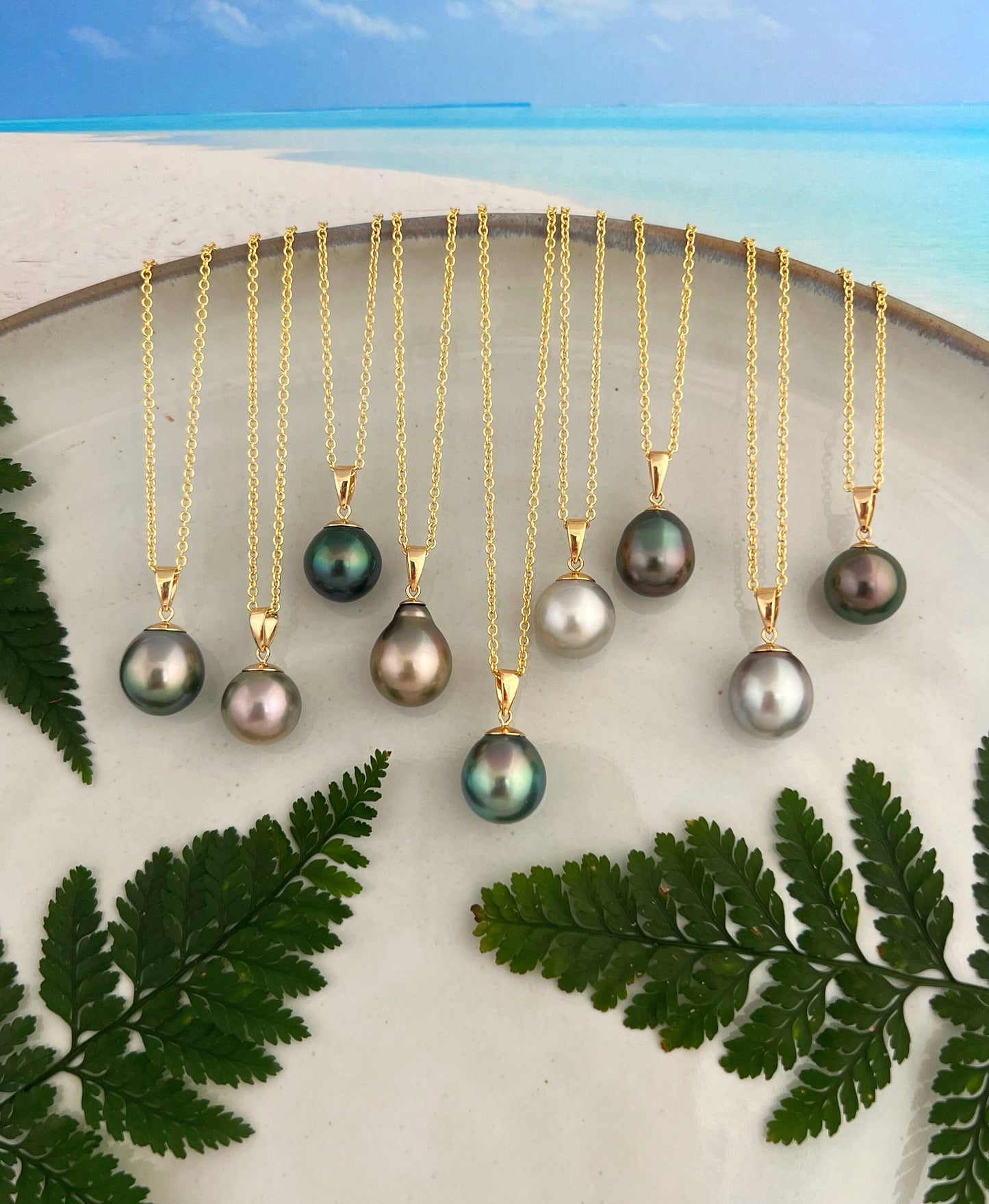 Peacock Tahitian Pearl Pendant: Solid Gold • Minimalist Necklace, Colorful Overtone