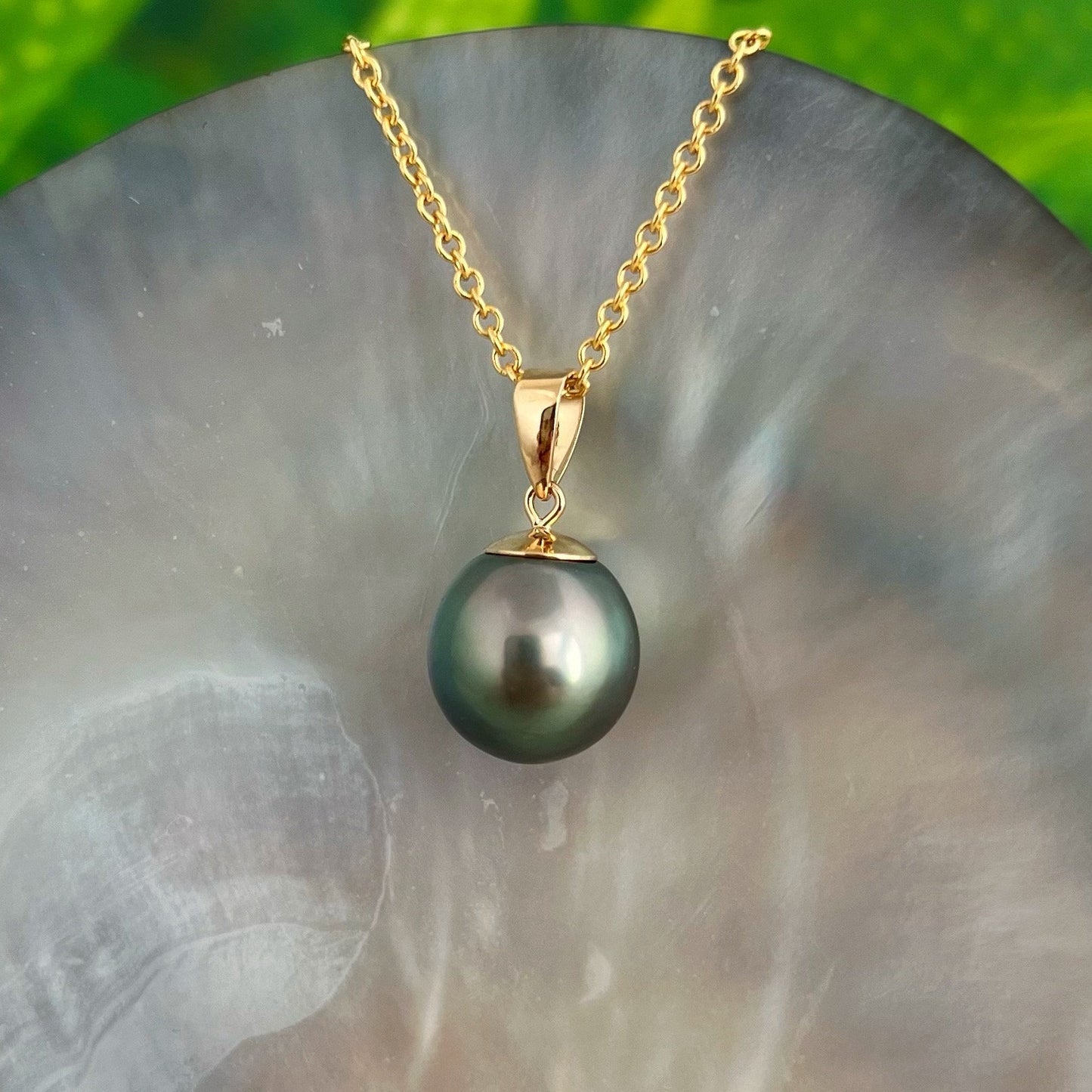 Green Tahitian Pearl Pendant: 18k Solid Gold Necklace
