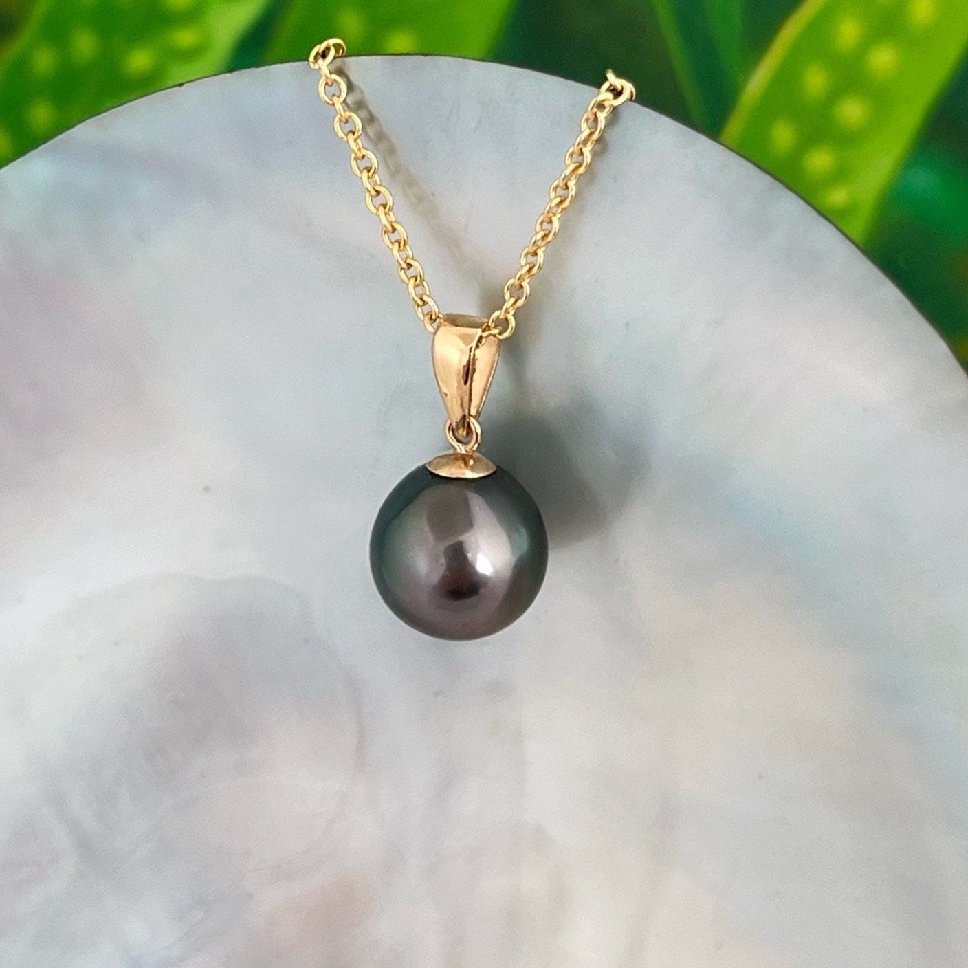 Peacock Tahitian Pearl Pendant: Solid Gold • Minimalist Necklace, Colorful Overtone