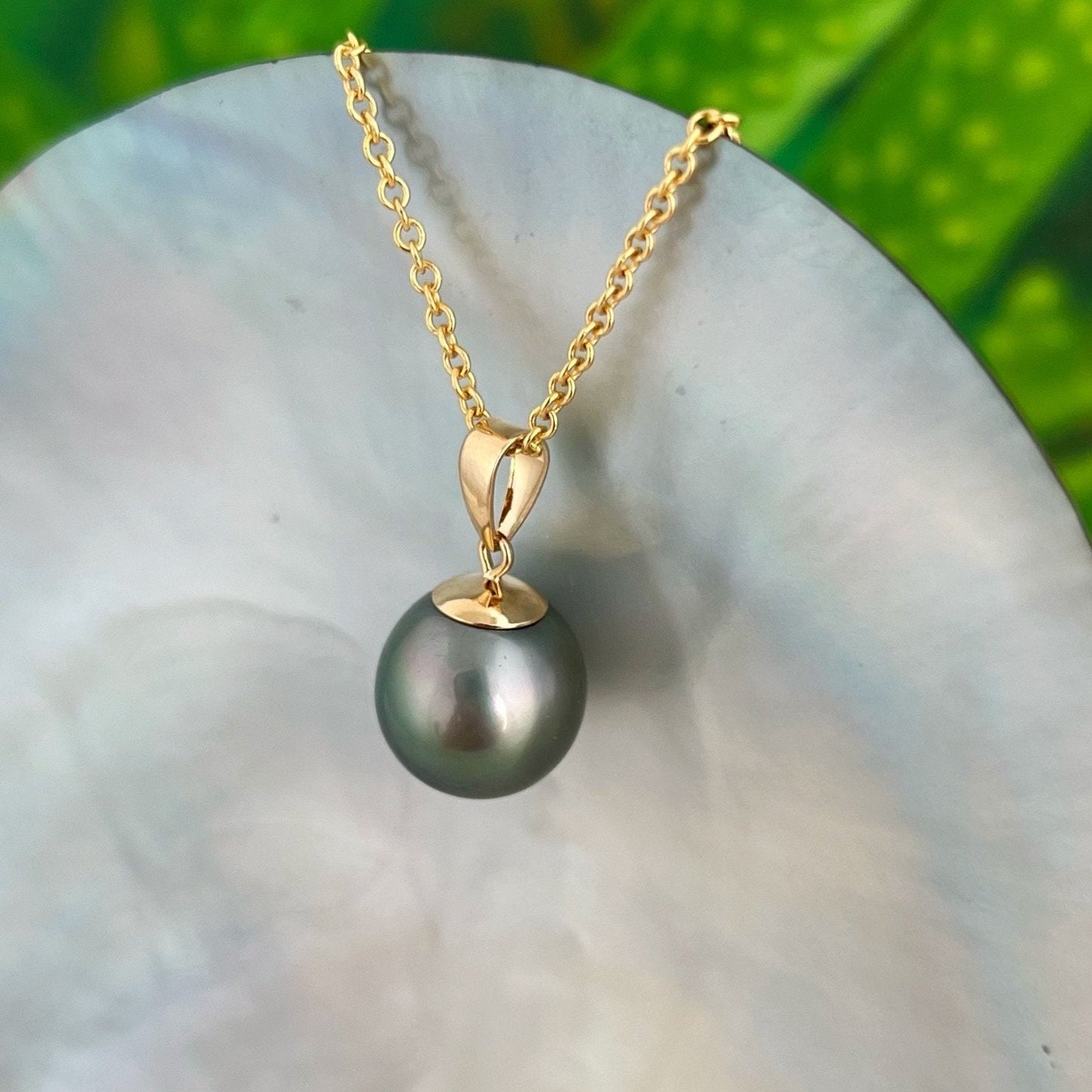 Green Tahitian Pearl Pendant: 18k Solid Gold Necklace
