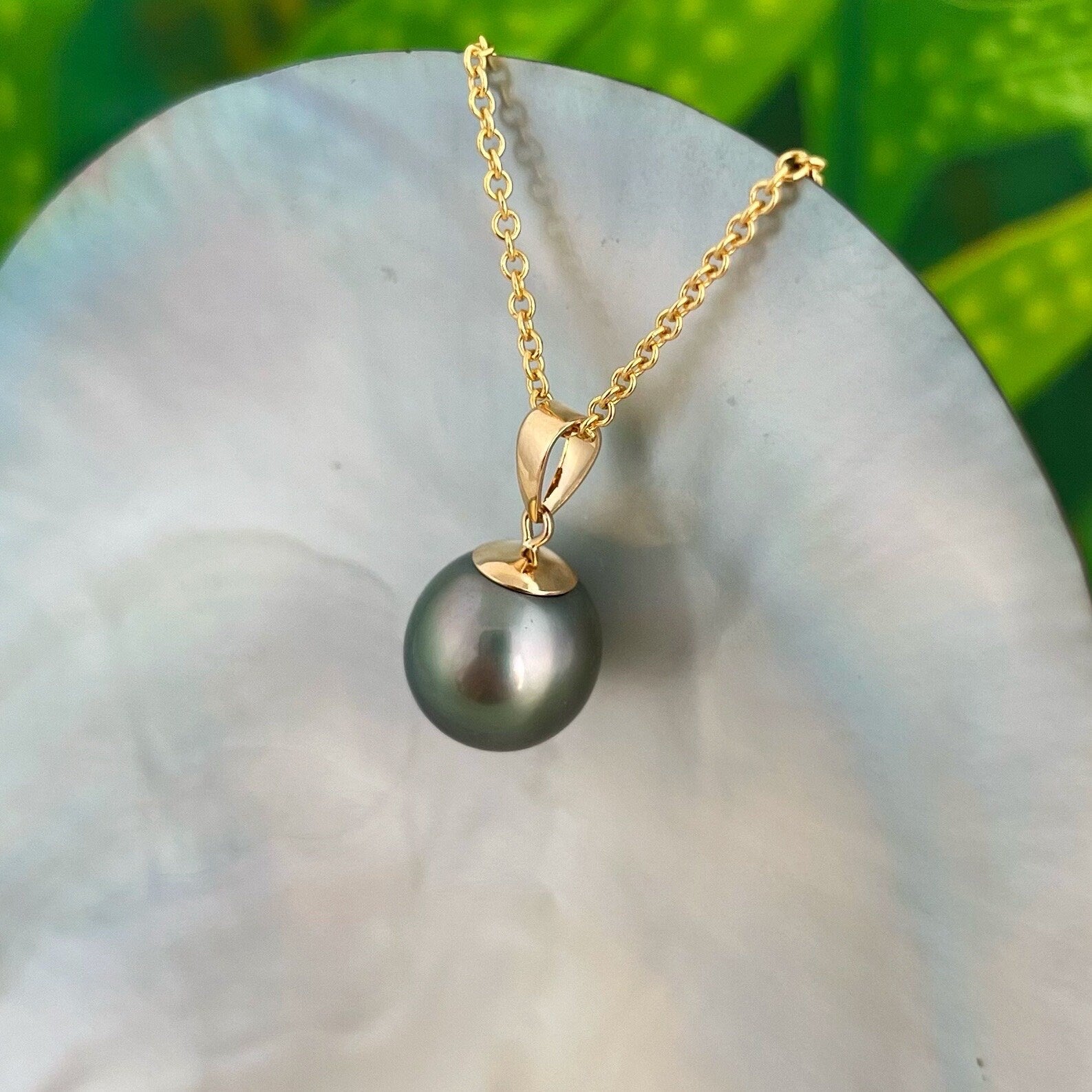 Green Tahitian Pearl Pendant: 18k Solid Gold Necklace