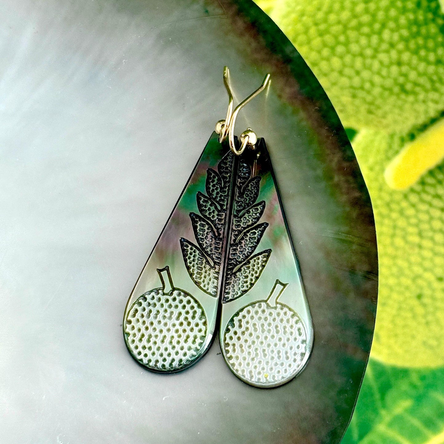 NEW Hawaiian mother of pearl earrings in gold filled or sterling silver • Natural shell jewelry made in hawaii • shell earrings Ulu Earrings