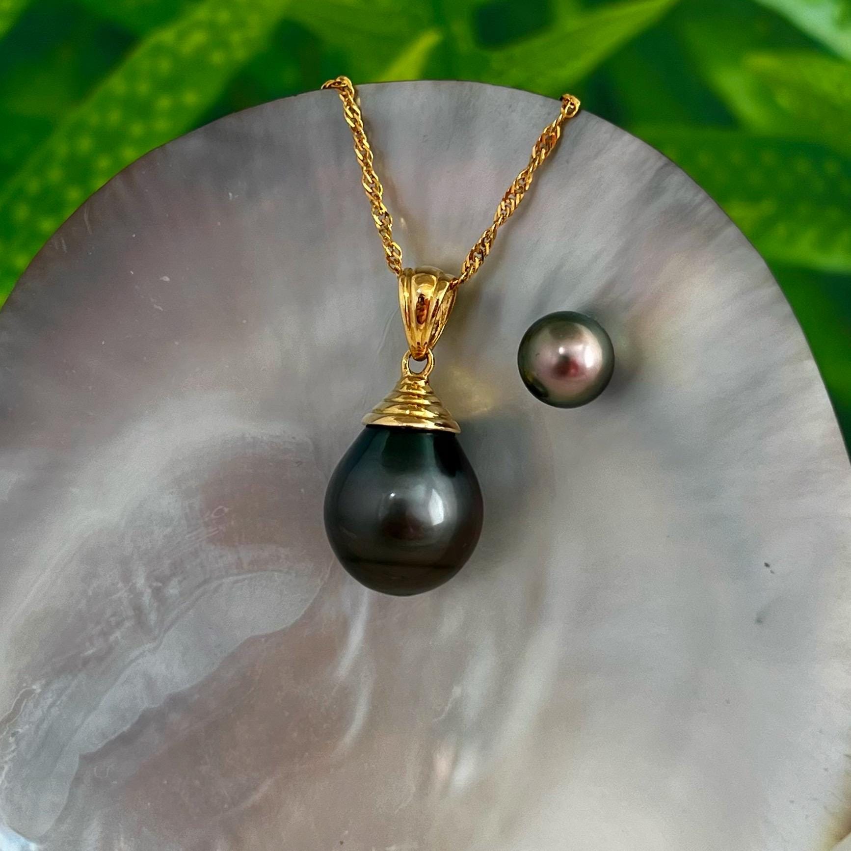 RARE and Big Tahitian Pearl Pendant • Genuine black pearl • Solid Gold chain • natural gemstone • Gift for her • Statement necklace • luxury