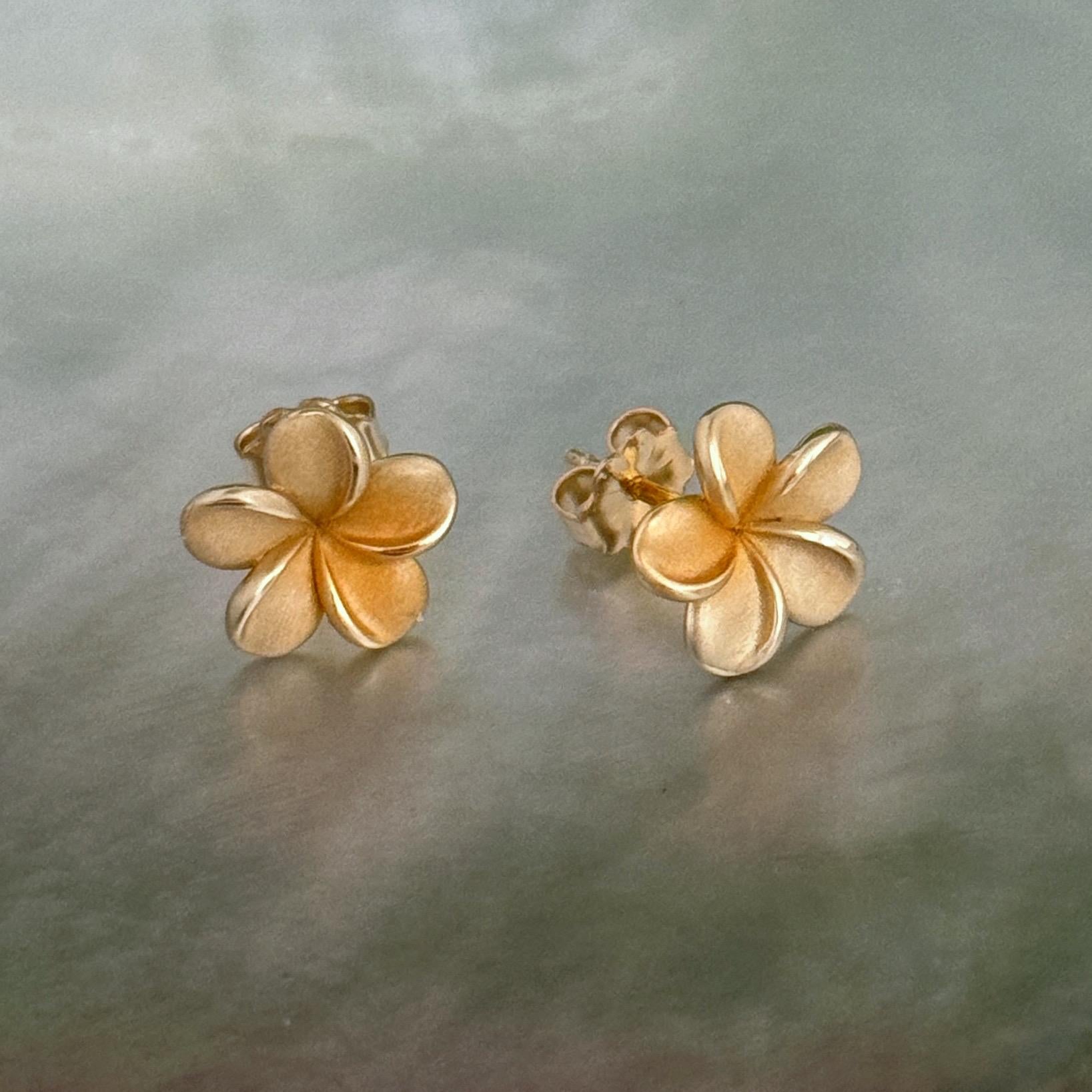 Plumeria Frangipani Flower Stud Earrings • hawaiian silver earrings • hawaii gold and silver jewelry Tropical flower