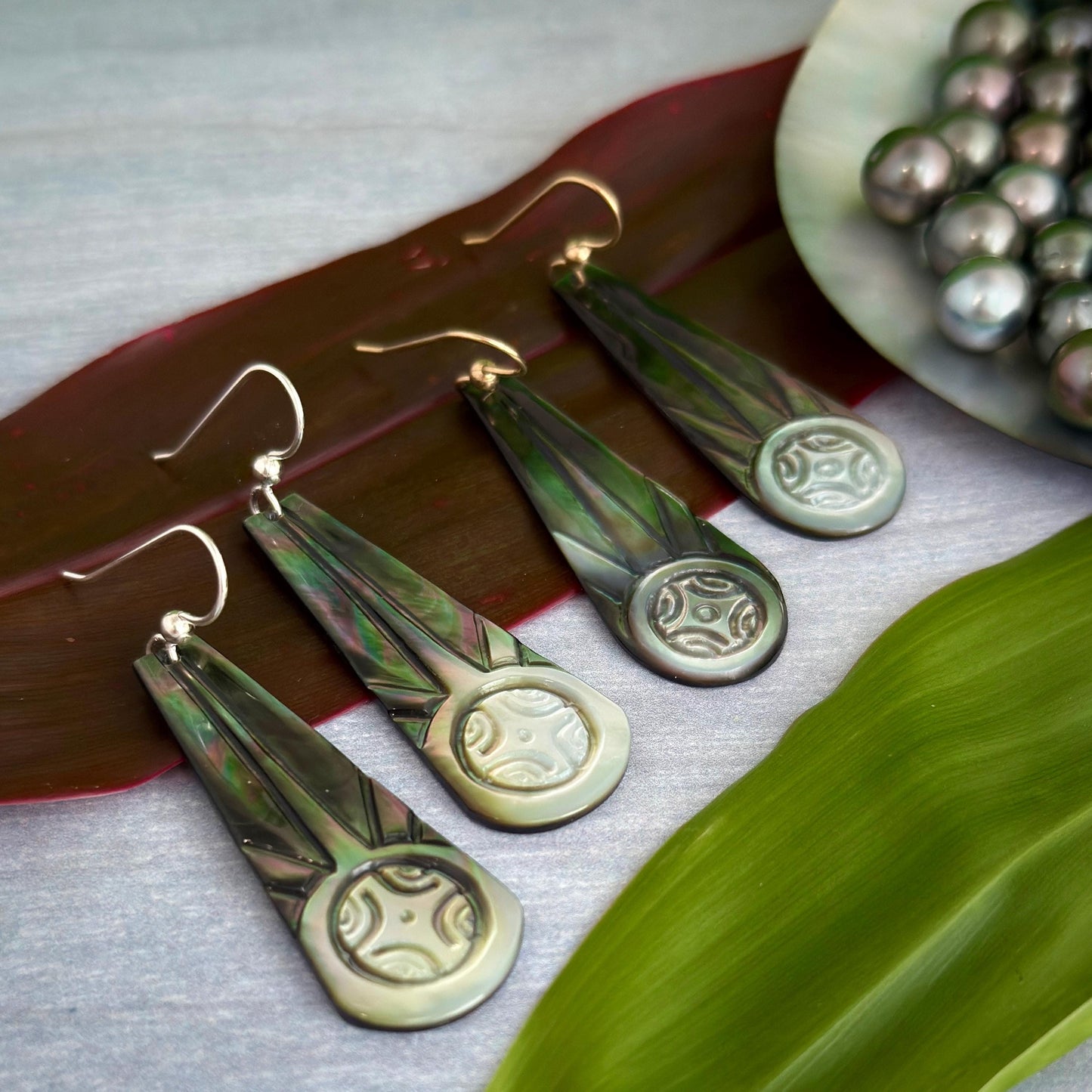 mother of pearl earrings seashell jewelry seashell earrings handmade made in hawaii jewelry drop earrings hawaiian carved shell hand carved shell beach jewelry beach earrings