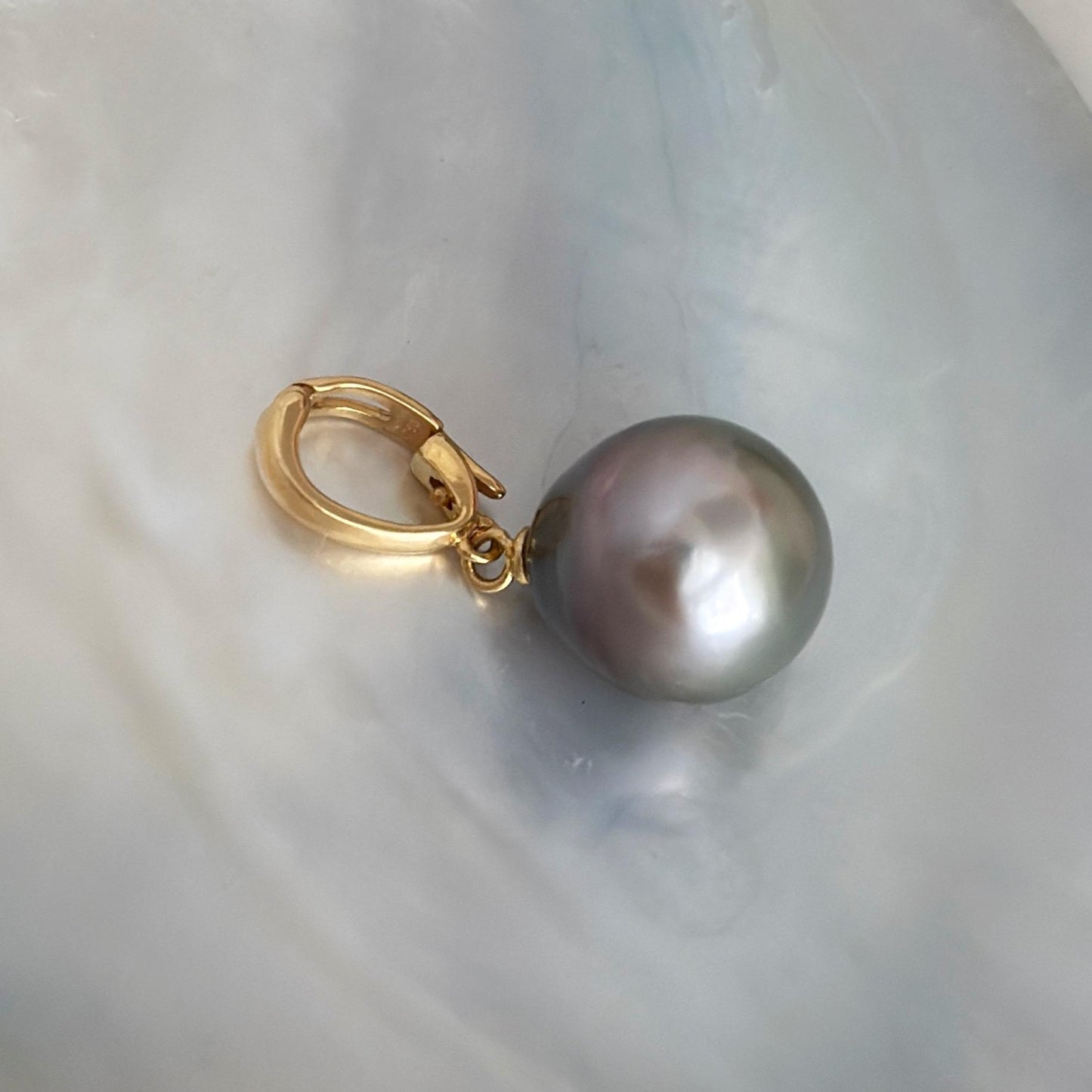 13.9mm Extra Large Tahitian Pearl Pendant made in hawaii • Light Pink and Green , Peacock pearl • Solid gold necklace Gift for Her