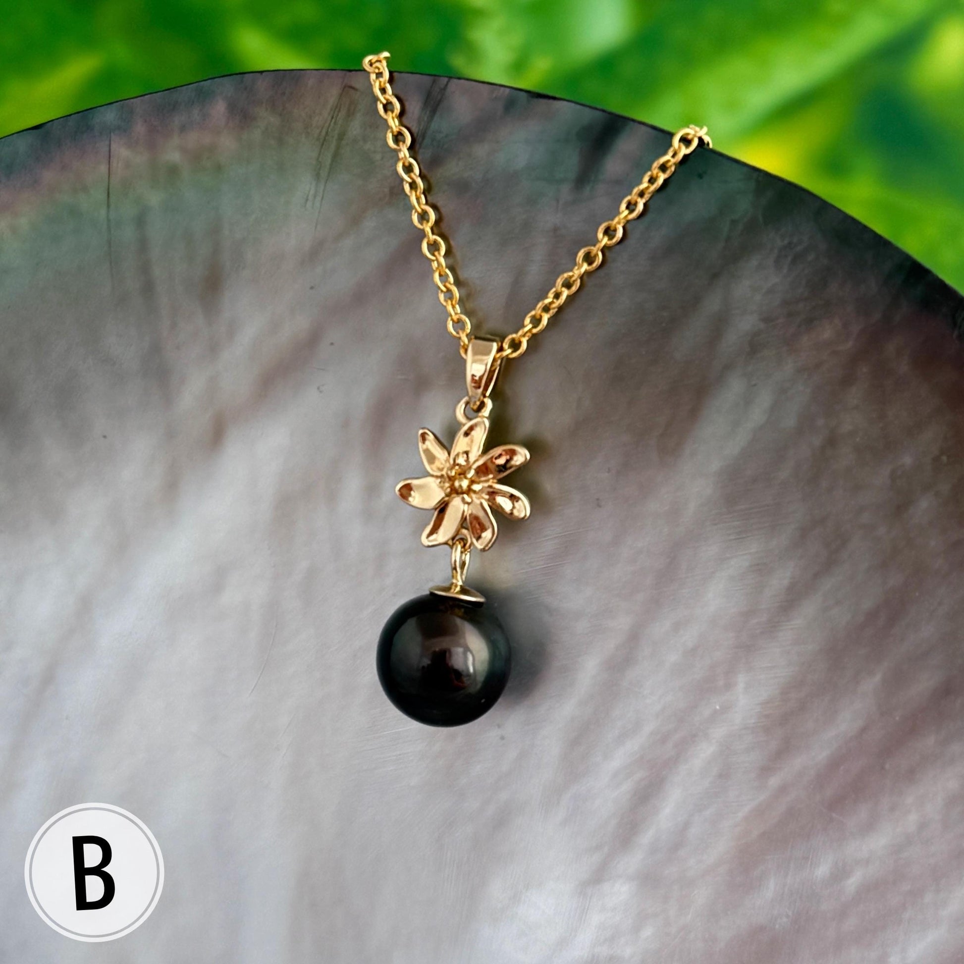 DOORBUSTER Tahitian Pearl pendants • Tropical Flower & Leaf • Hawaiian design 18k Gold Plated necklace