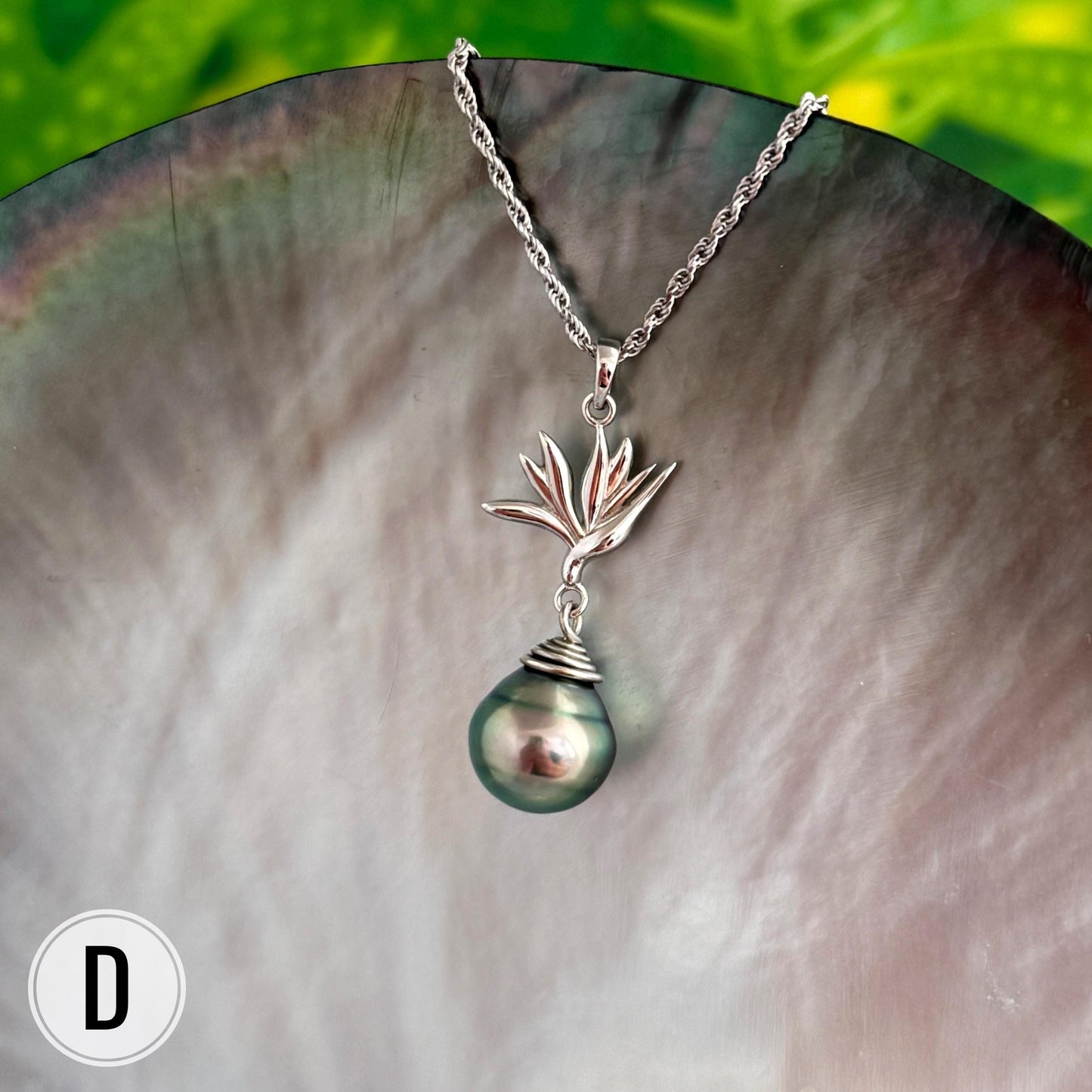 DOORBUSTER Tahitian Pearl pendants • Tropical Flower & Leaf • Hawaiian design 18k Gold Plated necklace