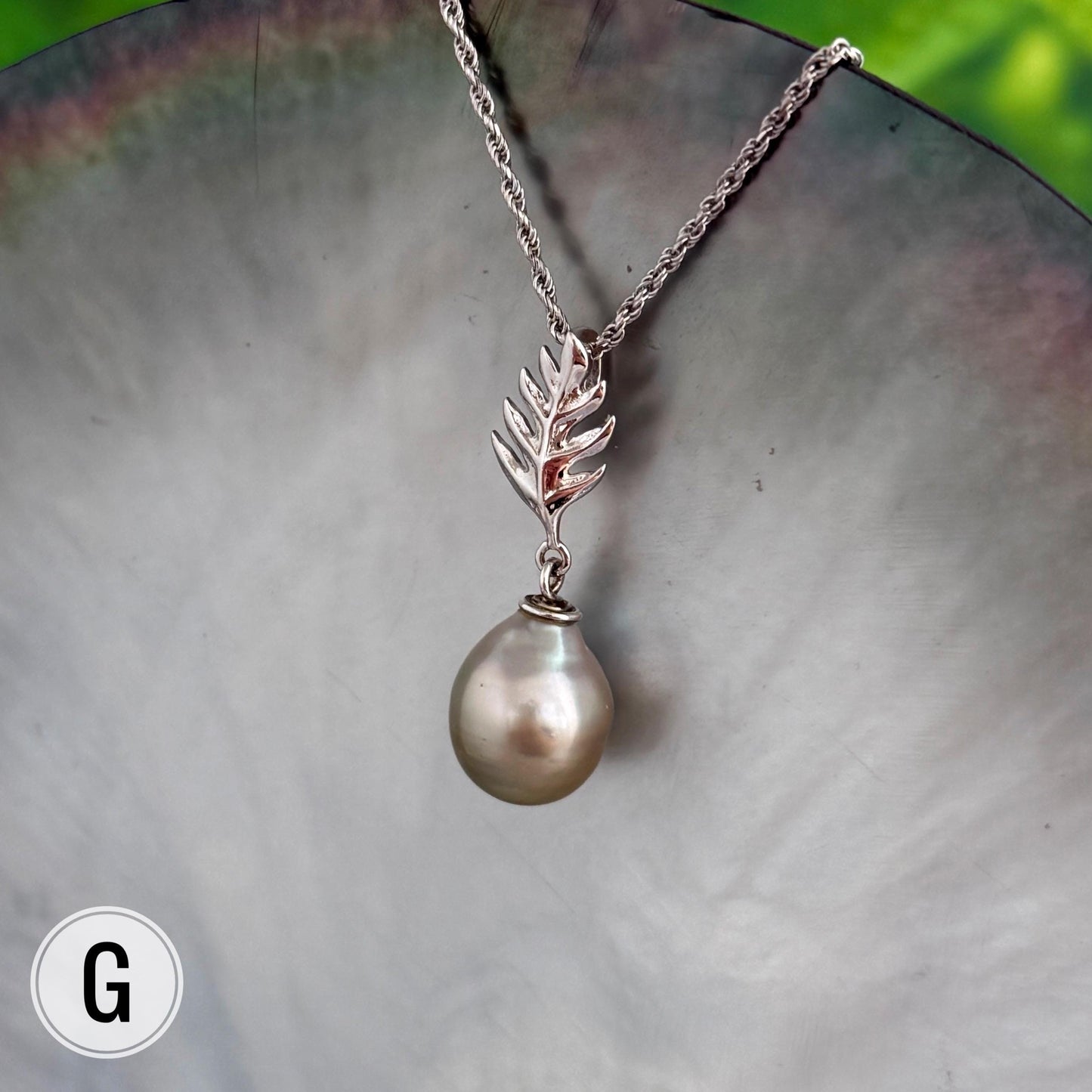 DOORBUSTER Tahitian Pearl pendants • Tropical Flower & Leaf • Hawaiian design 18k Gold Plated necklace