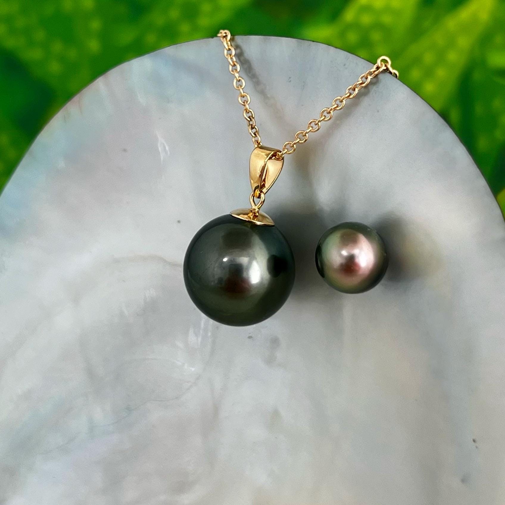 Exceptional and Big Tahitian Pearl Pendant • Dark Green pearl • Solid Gold chain • natural gemstone • Gift for her • Statement necklace