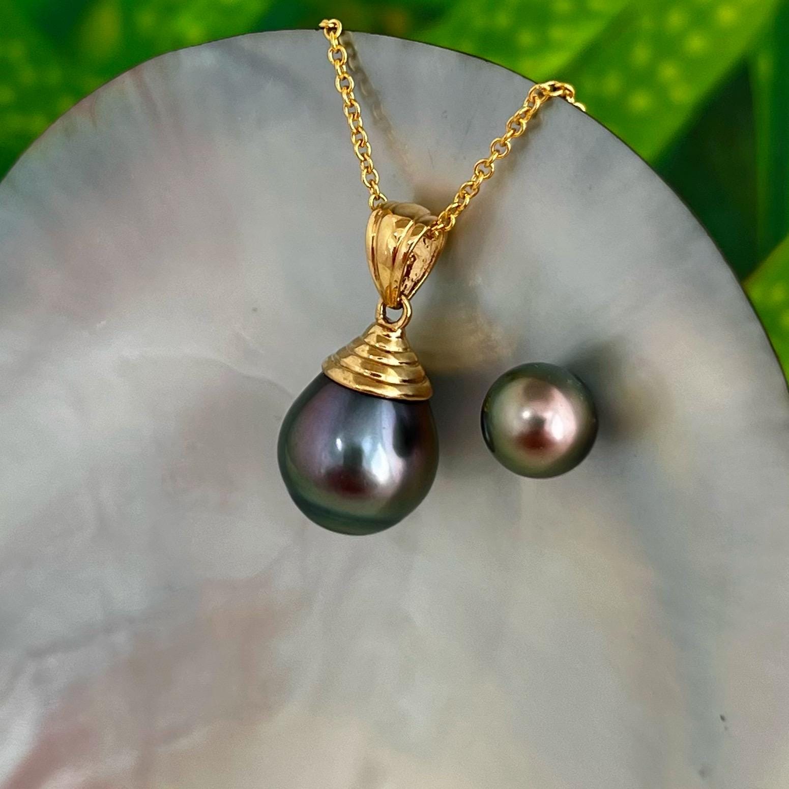 big peacock tahitian black pearl necklace