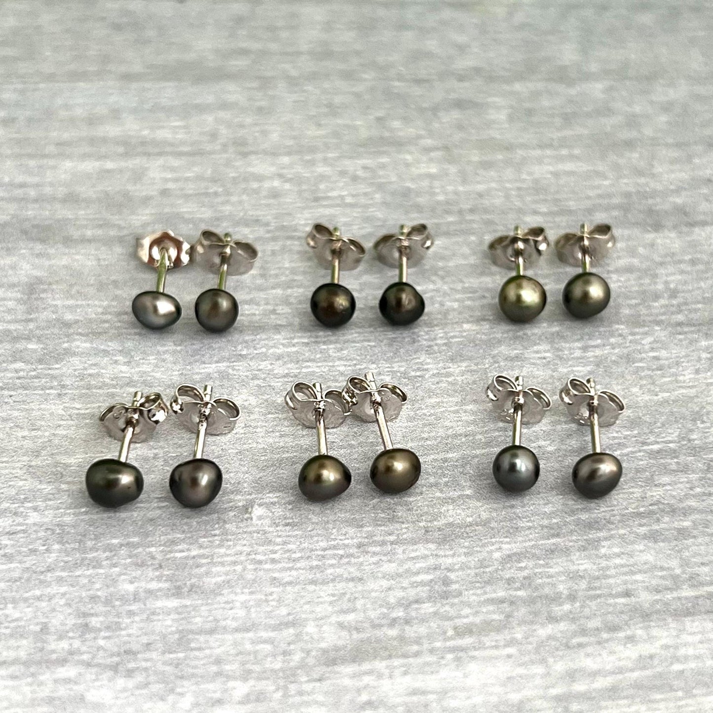 Tahitian Keshi Pearl Stud Earrings : Sterling Silver