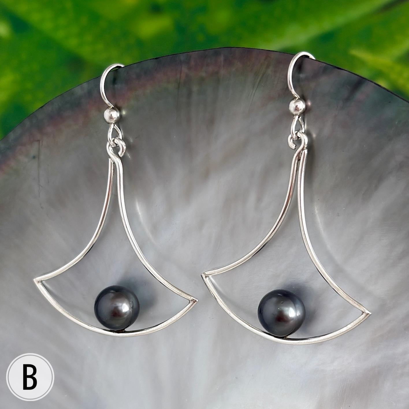 DOORBUSTER Tahitian Pearl Earrings – Sterling Silver Fan-Shaped Dangles • Modern and Elegant Statement Jewelry