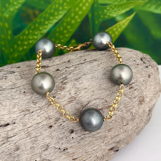 tahitian pearl bracelet with extra large genuine pearls in gray shades