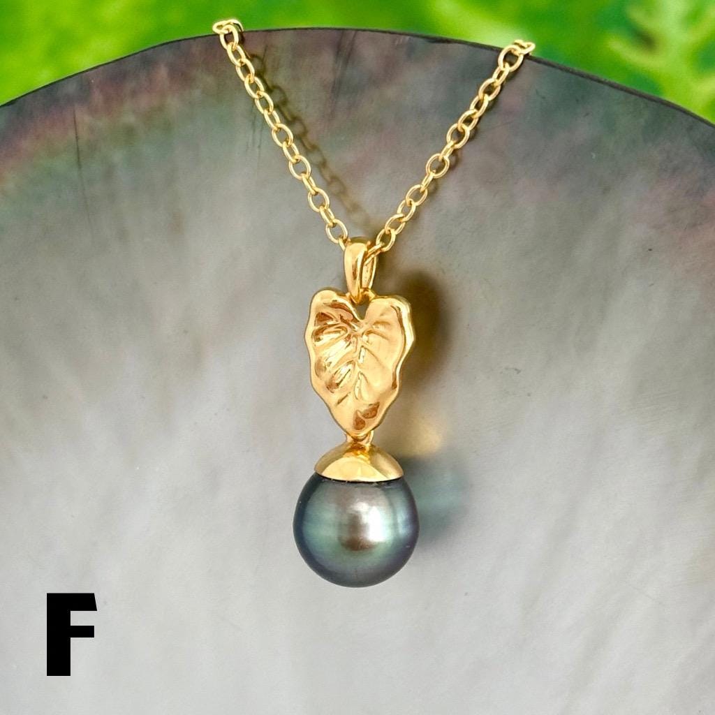 Tahitian pearl pendant — Hawaiian Kalo Leaf necklace • Yellow Gold Vermeil Taro