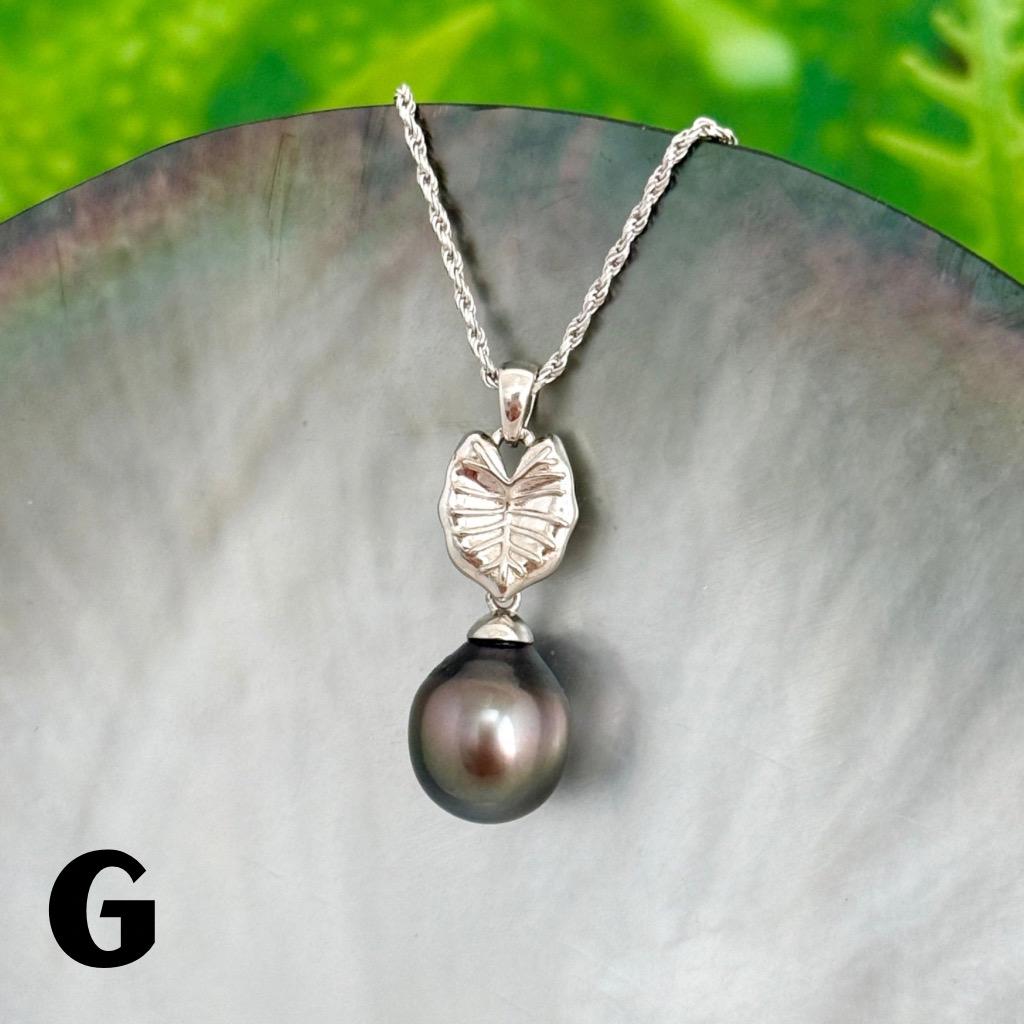 Tahitian pearl pendant — Kalo leaf necklace • Sterling silver • Hawaiian tropical design