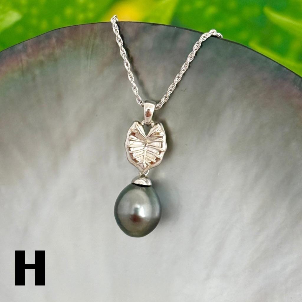 Tahitian pearl pendant — Kalo leaf necklace • Sterling silver • Hawaiian tropical design