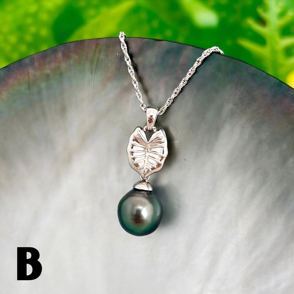 Tahitian pearl pendant — Kalo leaf necklace • Sterling silver • Hawaiian tropical design