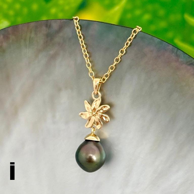 Tahitian Pearl Necklace – Gold Tiare Gardenia Flower Pendant • Hawaiian • Elegant black pearl Jewelry
