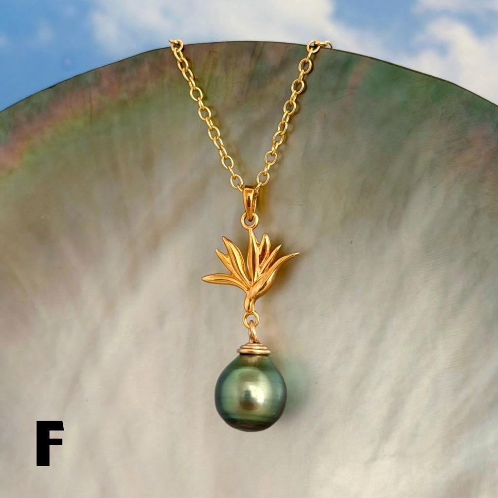 Tahitian Pearl Pendant – Bird of Paradise Flower Necklace • Gold vermeil