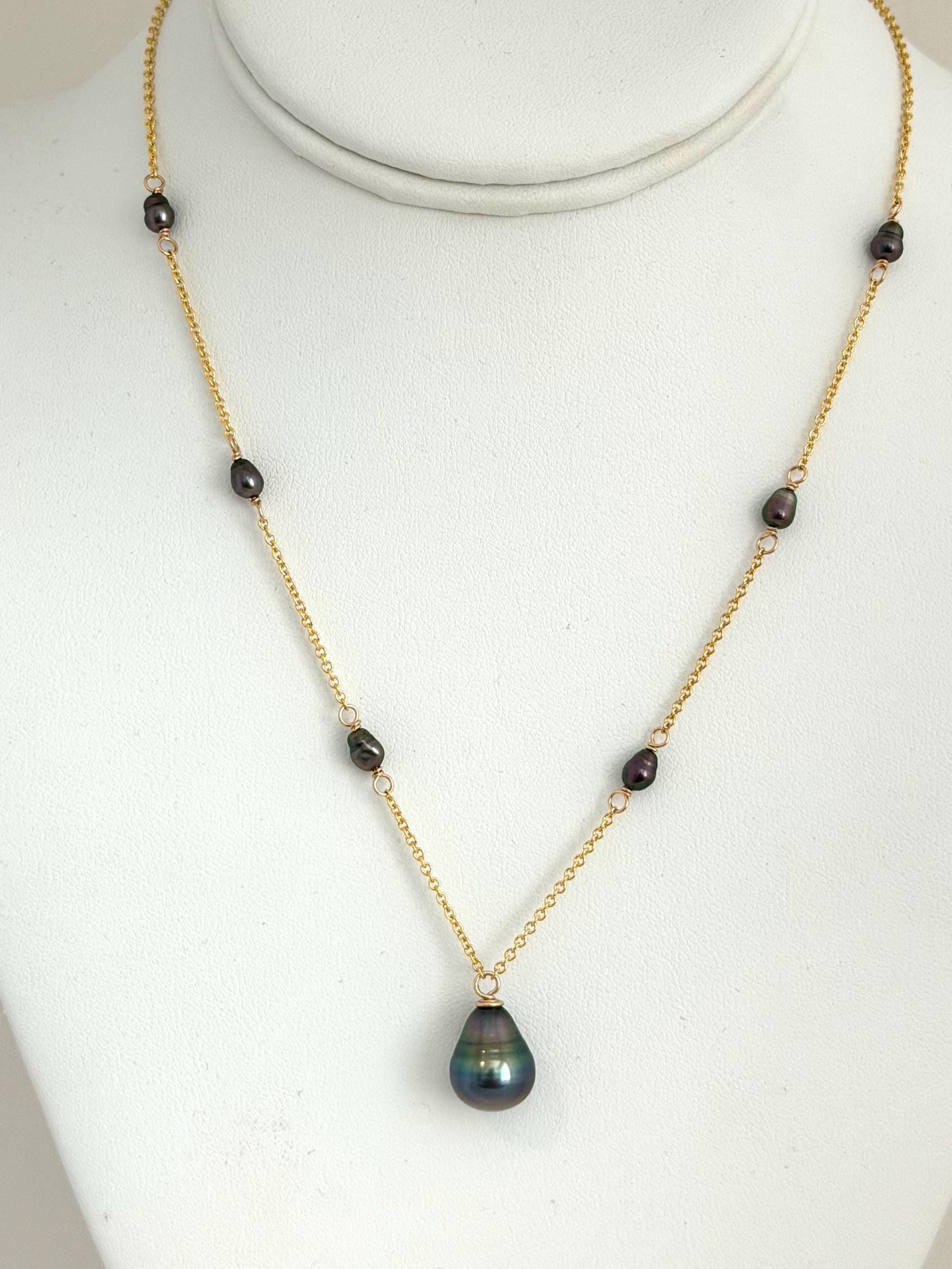 Tahitian pearl necklace — Keshi jewelry • Link chain • Gold filled • 11.3mm Peacock color