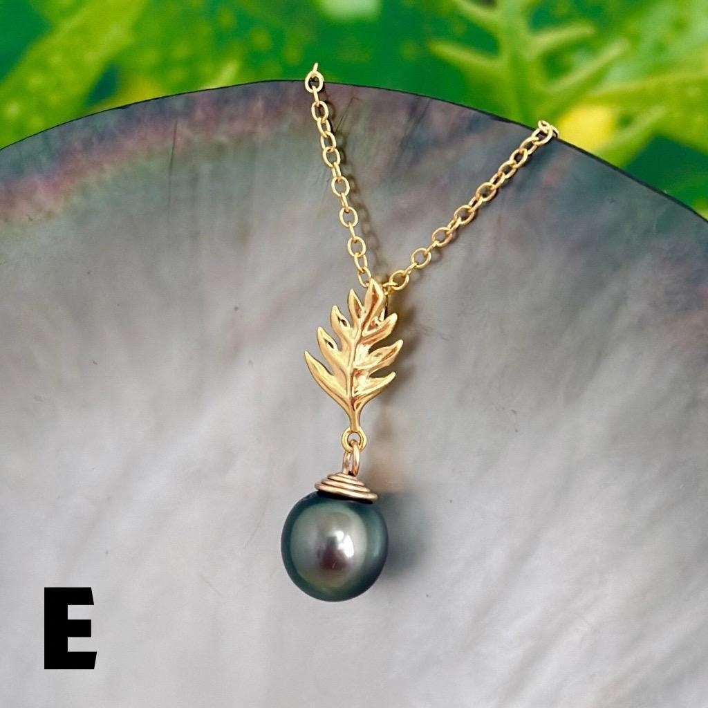 DOORBUSTER Tahitian pearl pendant — Ulu Necklace • Gold vermeil breadfruit jewelry • tropical hawaiian style