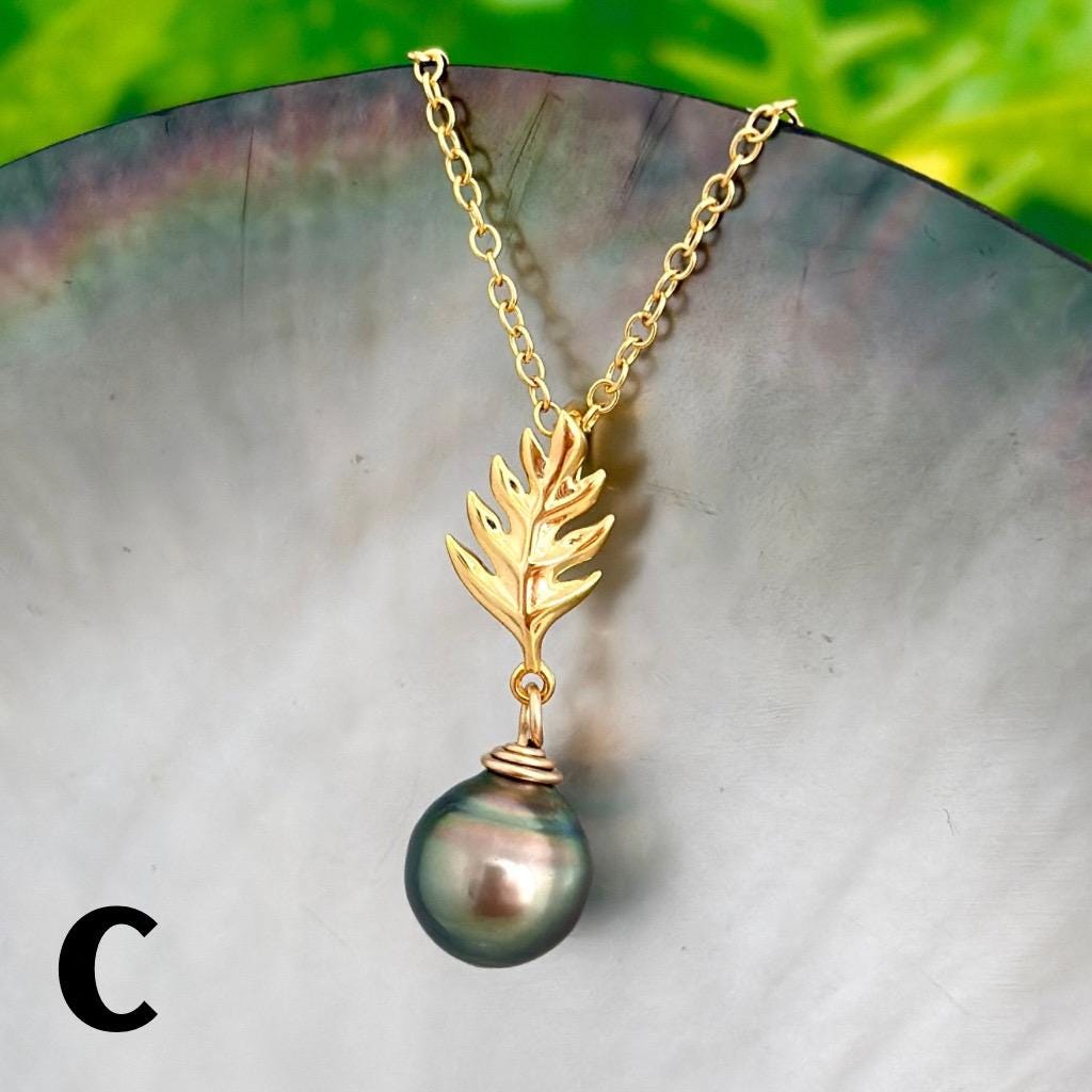 DOORBUSTER Tahitian pearl pendant — Ulu Necklace • Gold vermeil breadfruit jewelry • tropical hawaiian style