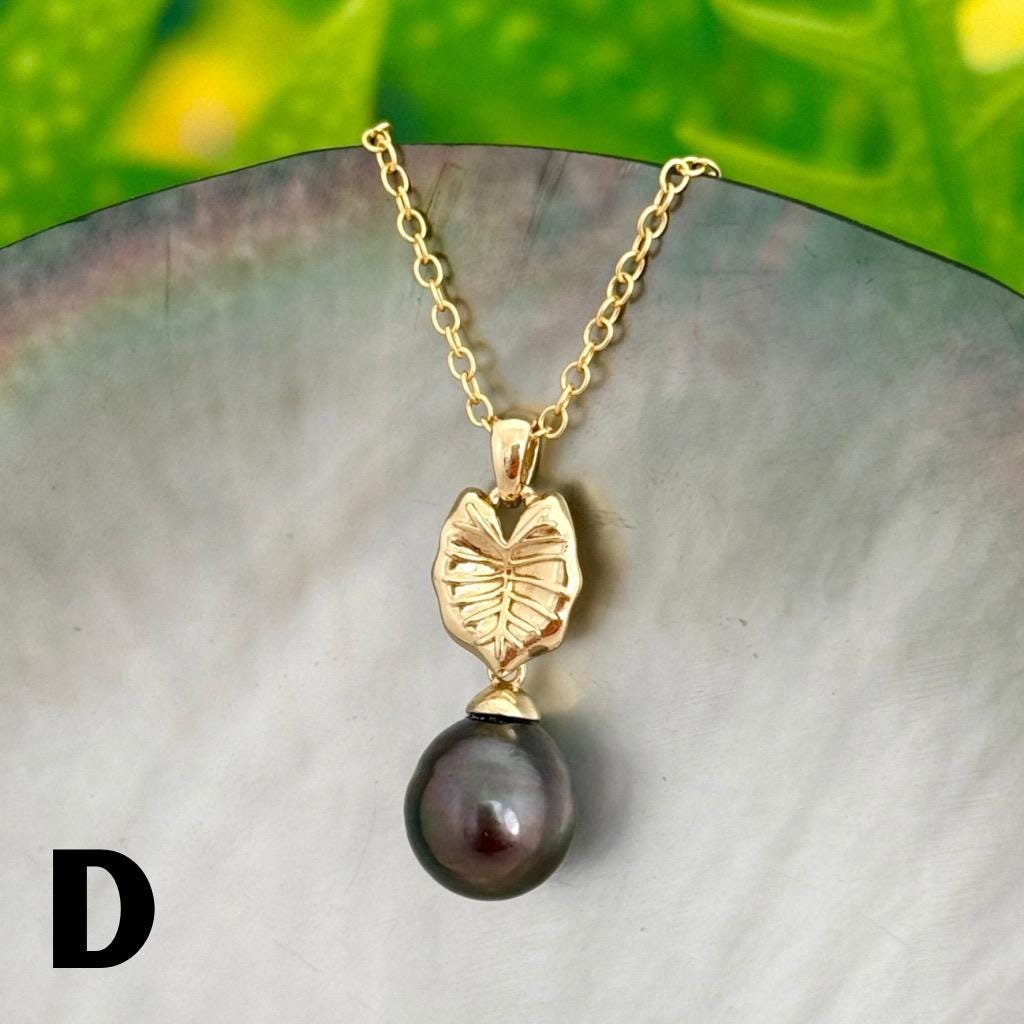 Tahitian pearl pendant — Hawaiian Kalo Leaf necklace • Yellow Gold Vermeil Taro