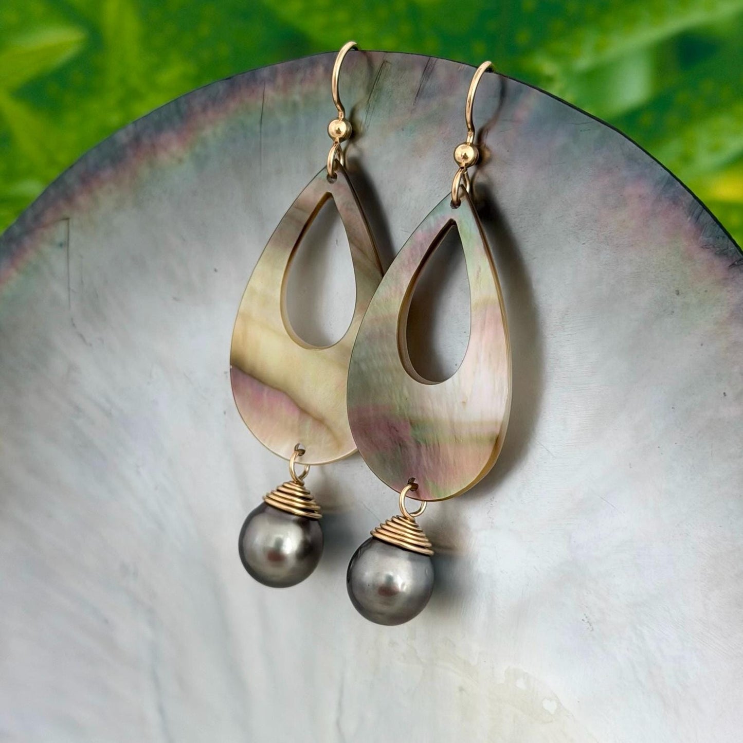 Natural Tahitian Pearl and Mother of Pearl Shell earrings • Teardrop seashell