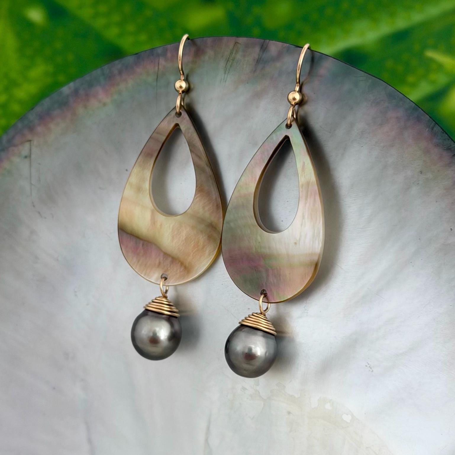 Natural Tahitian Pearl and Mother of Pearl Shell earrings • Teardrop seashell