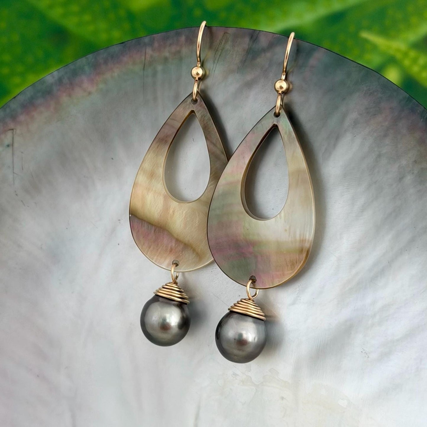 Natural Tahitian Pearl and Mother of Pearl Shell earrings • Teardrop seashell