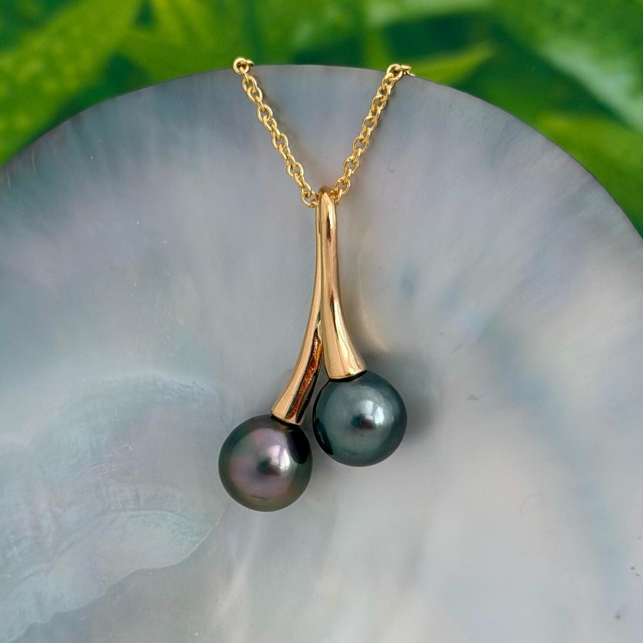 Tahitian pearl necklace • Double pendant • Gold Duo design • Blue and Peacock