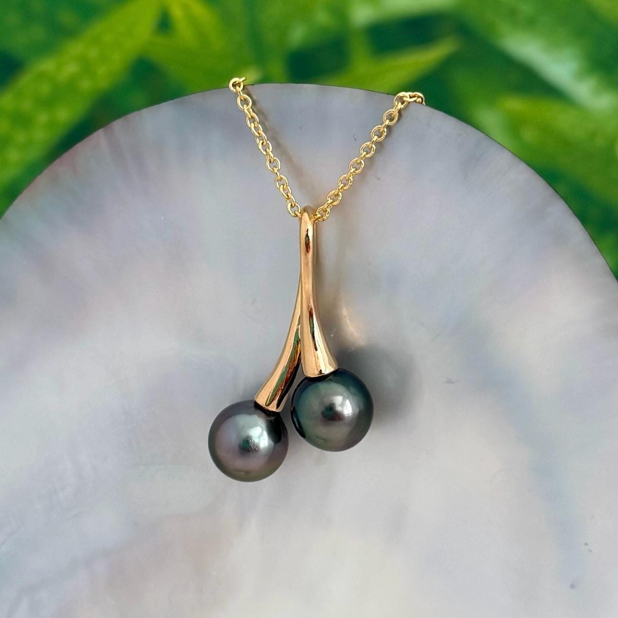 Tahitian pearl necklace • Duo pendant • Gold Double design • Peacock Green and Pink