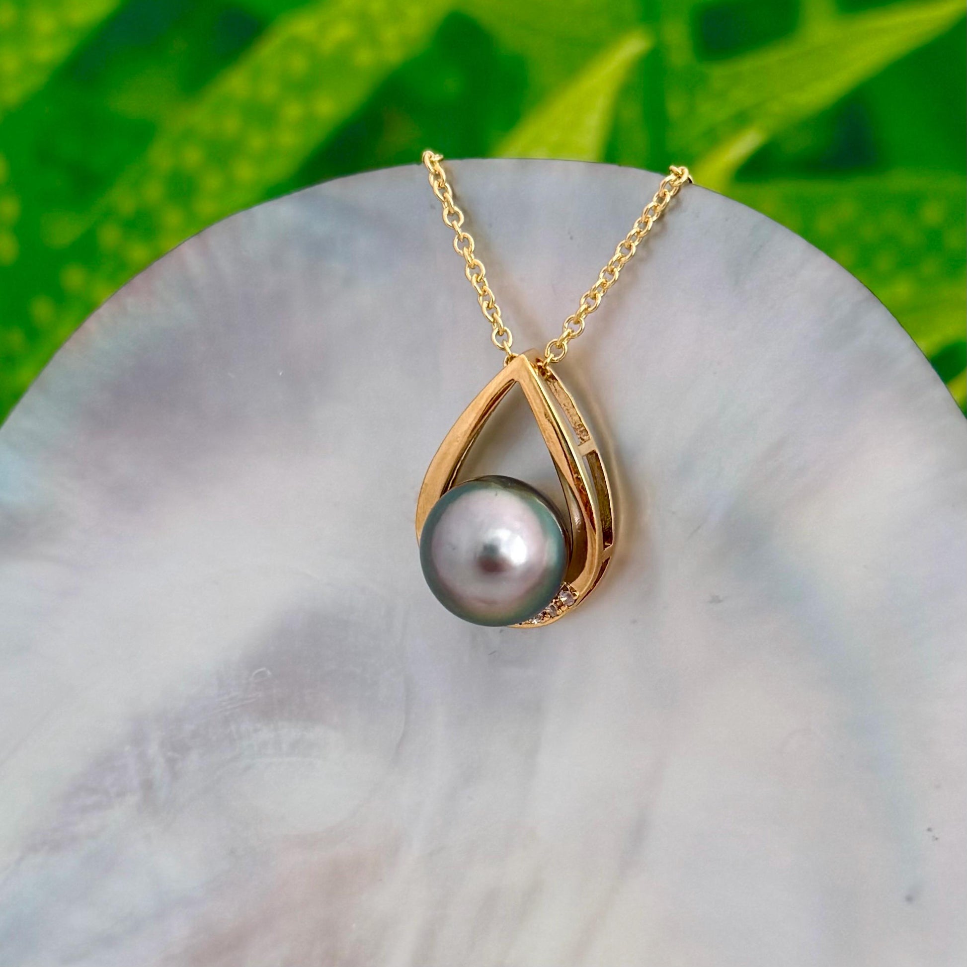 Teardrop Tahitian pearl pendant with beautiful peacock • Statement necklace with CZ